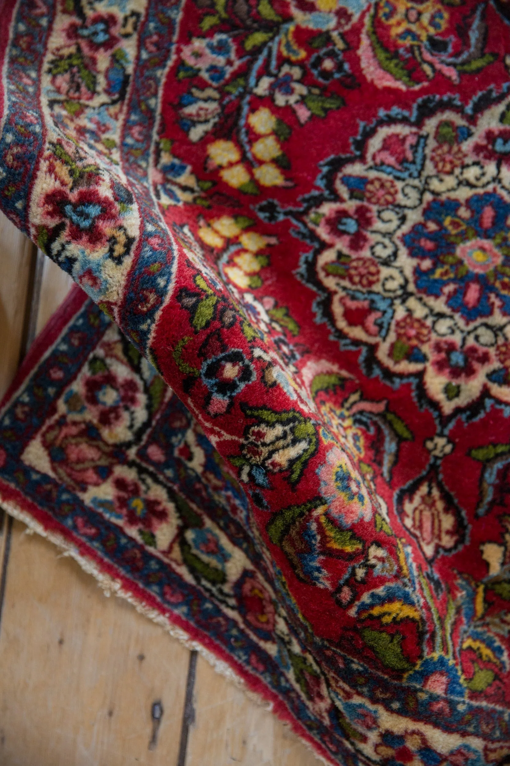 2.5x2.5 Vintage Qazvin Square Rug Mat - Image 7
