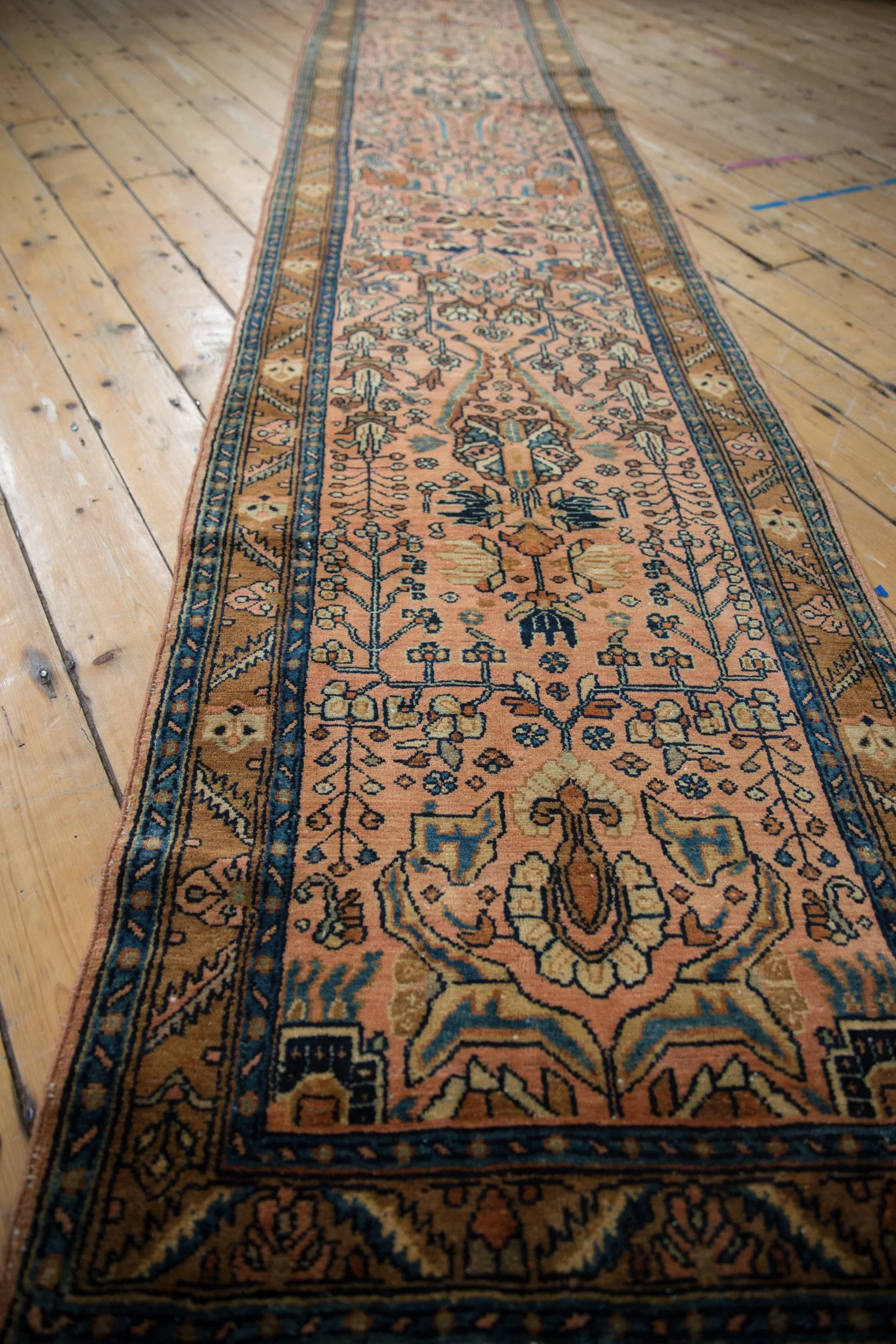 2.5x20 Vintage Lilihan Rug Runner - Image 6