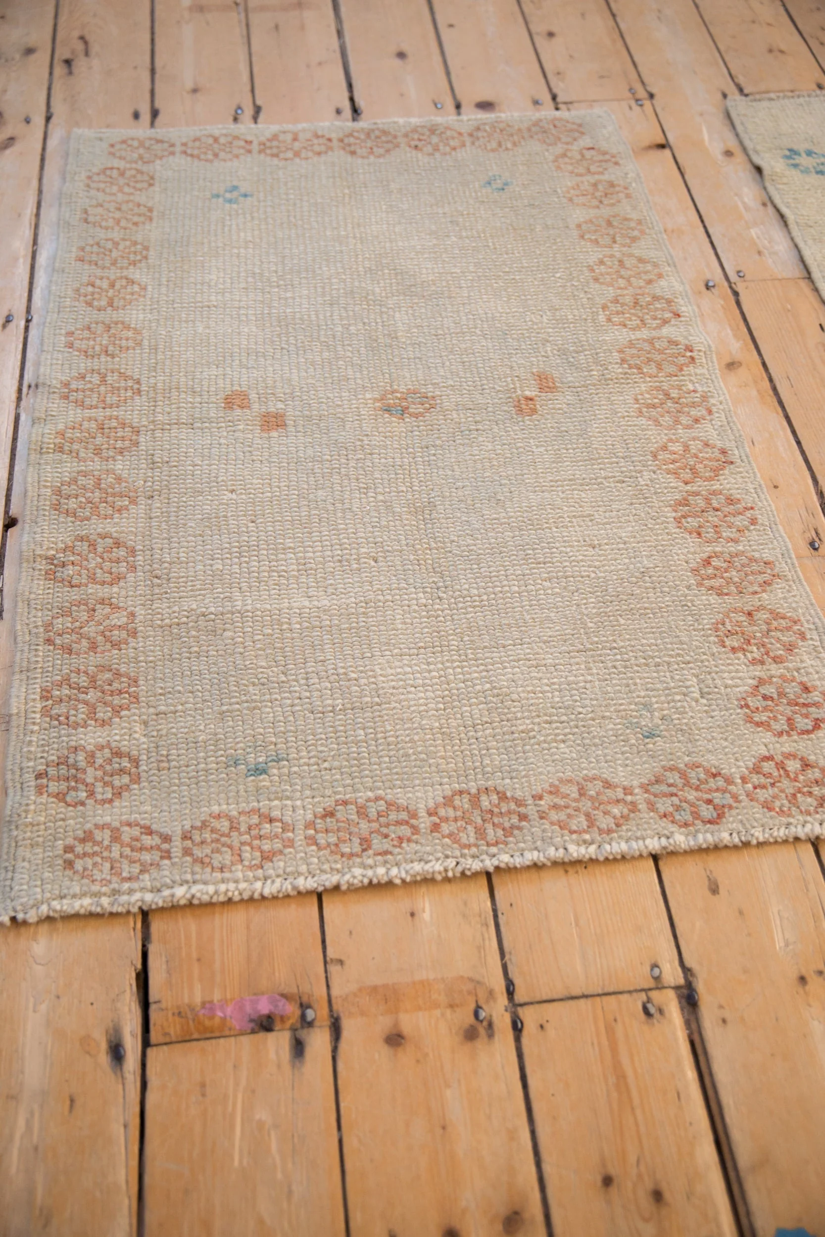 2.5x3.5 Distressed Oushak Rug - Image 6