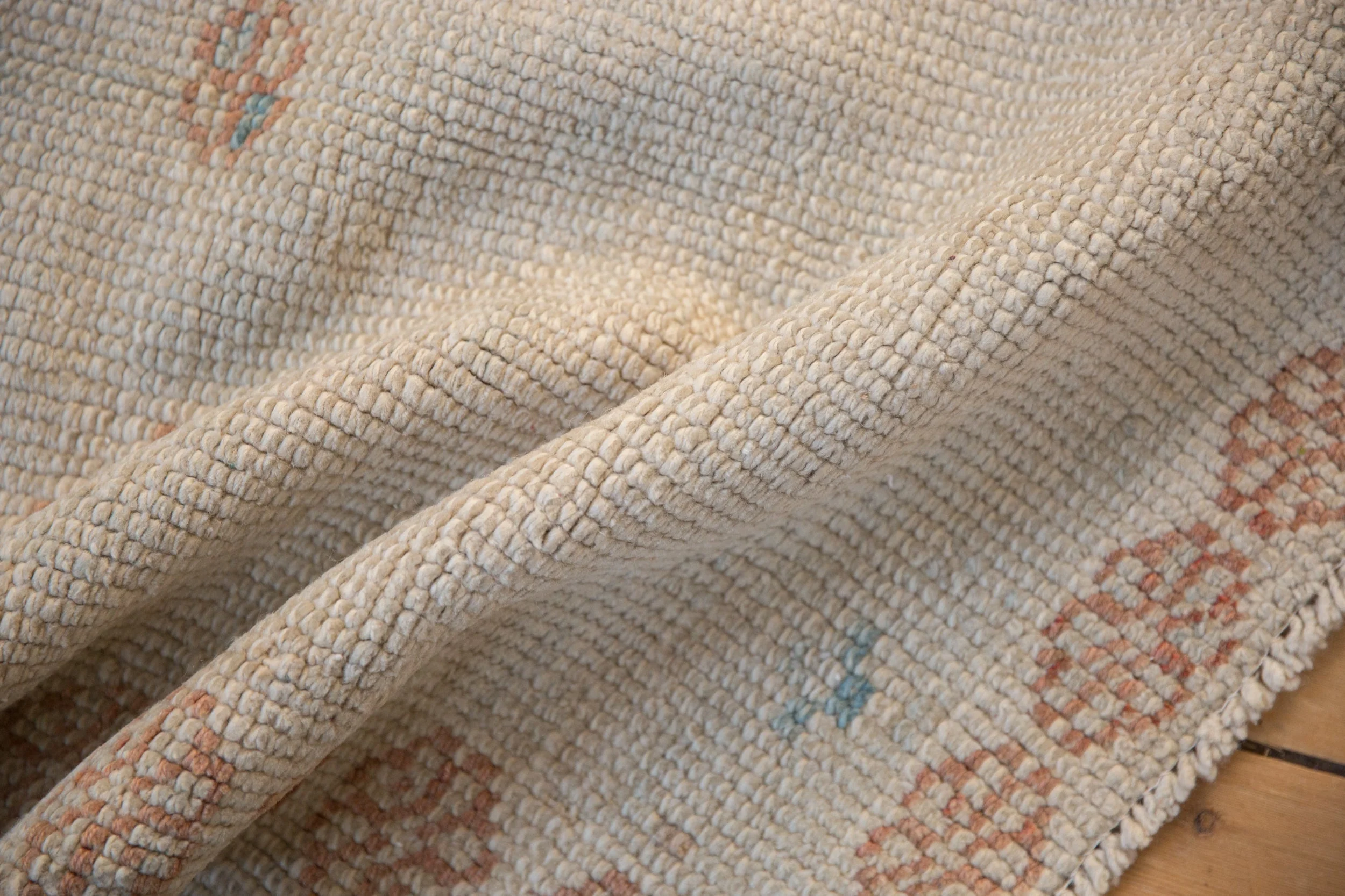2.5x3.5 Distressed Oushak Rug - Image 7