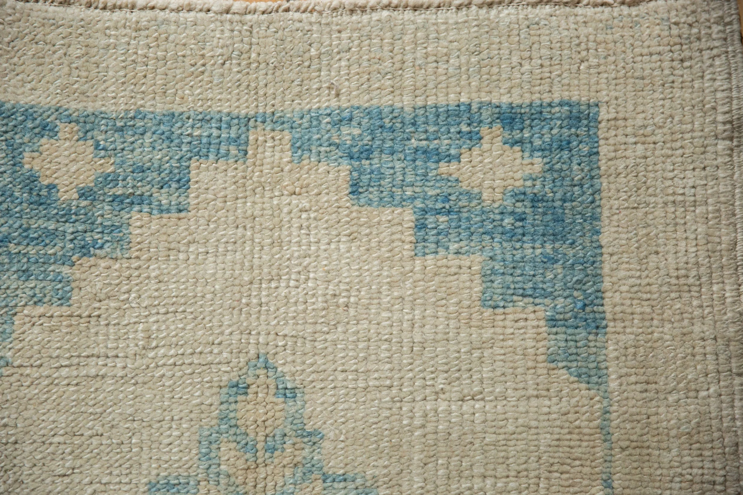 2.5x3.5 Distressed Oushak Rug - Image 3