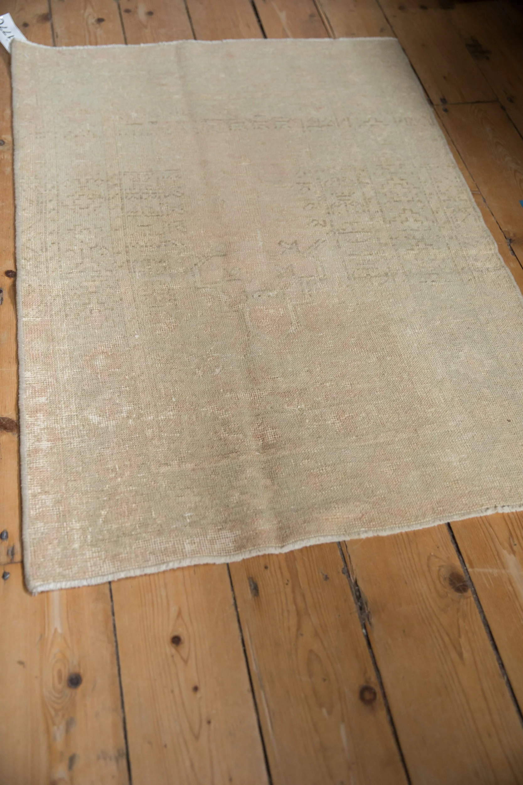 2.5x3.5 Vintage Distressed Melas Rug - Image 4