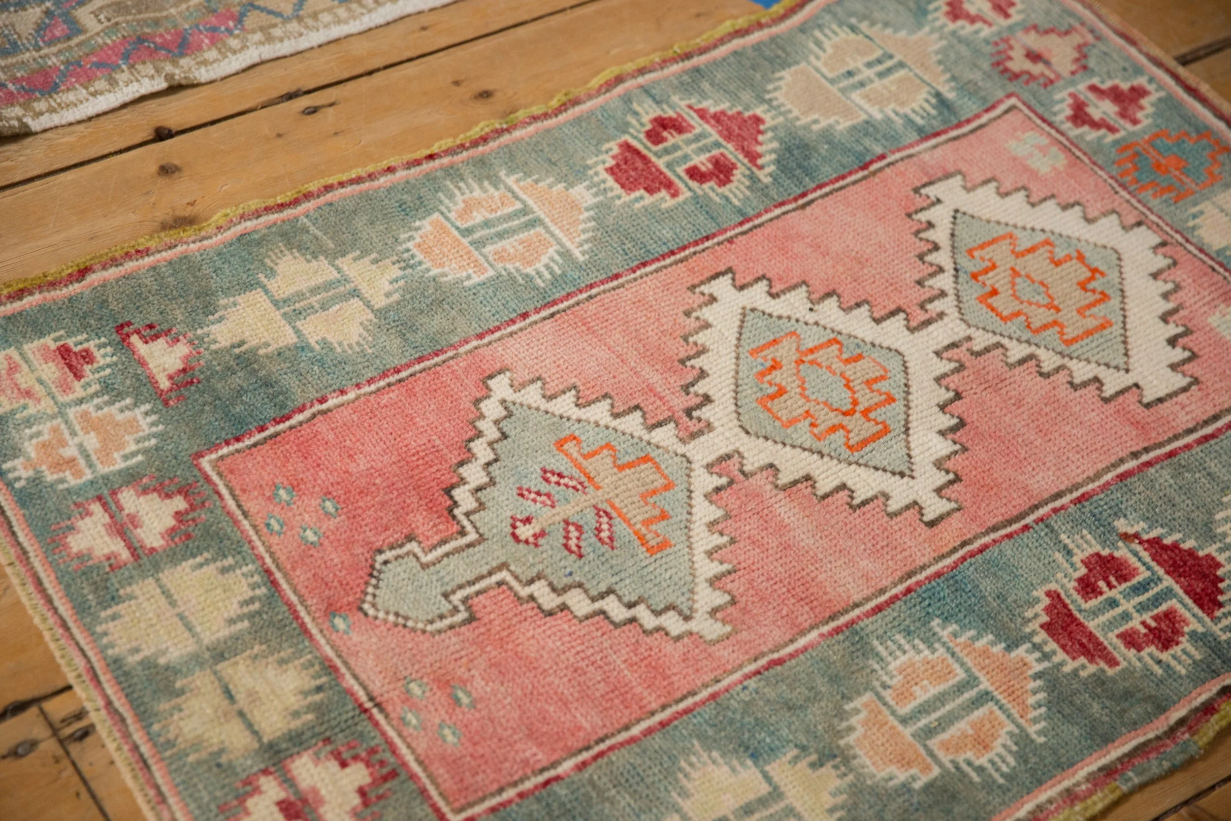 2.5x3.5 Vintage Distressed Oushak Rug - Image 8
