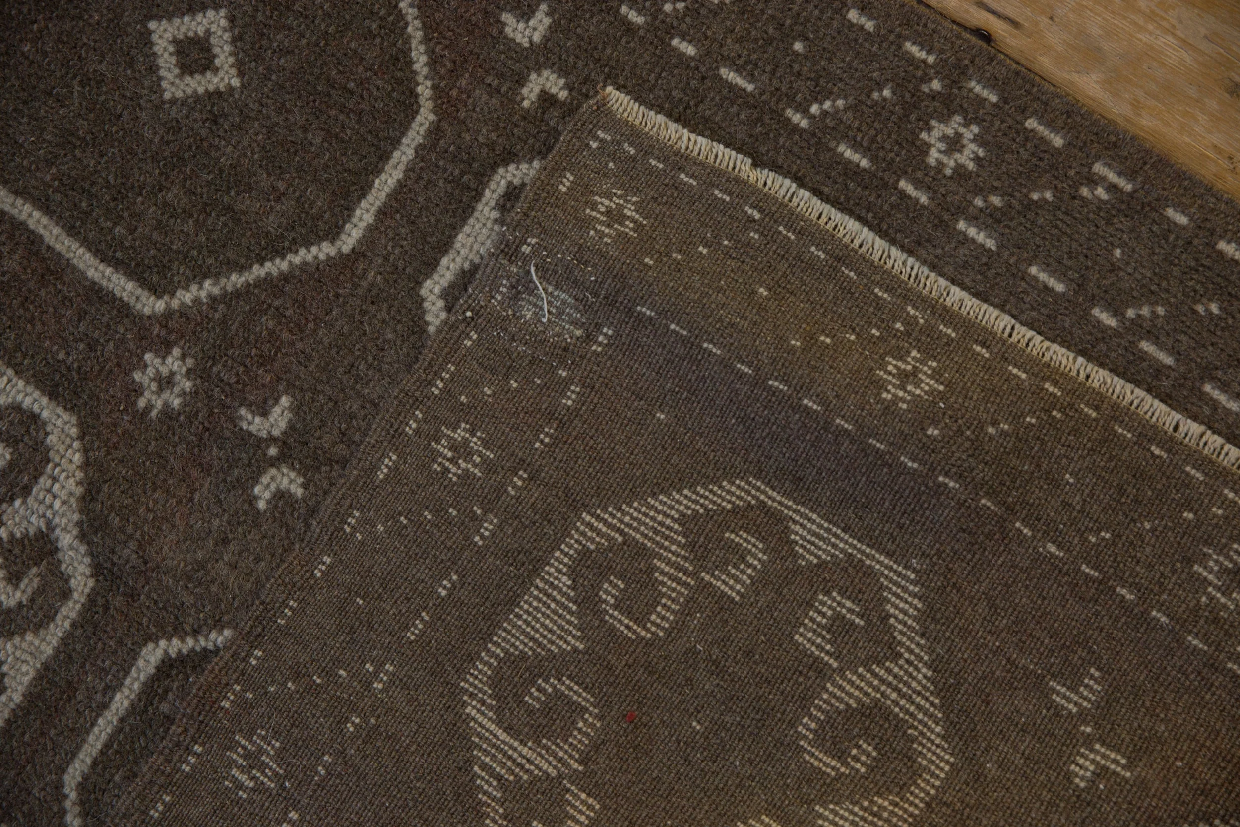 2.5x3.5 Vintage Distressed Oushak Rug - Image 7