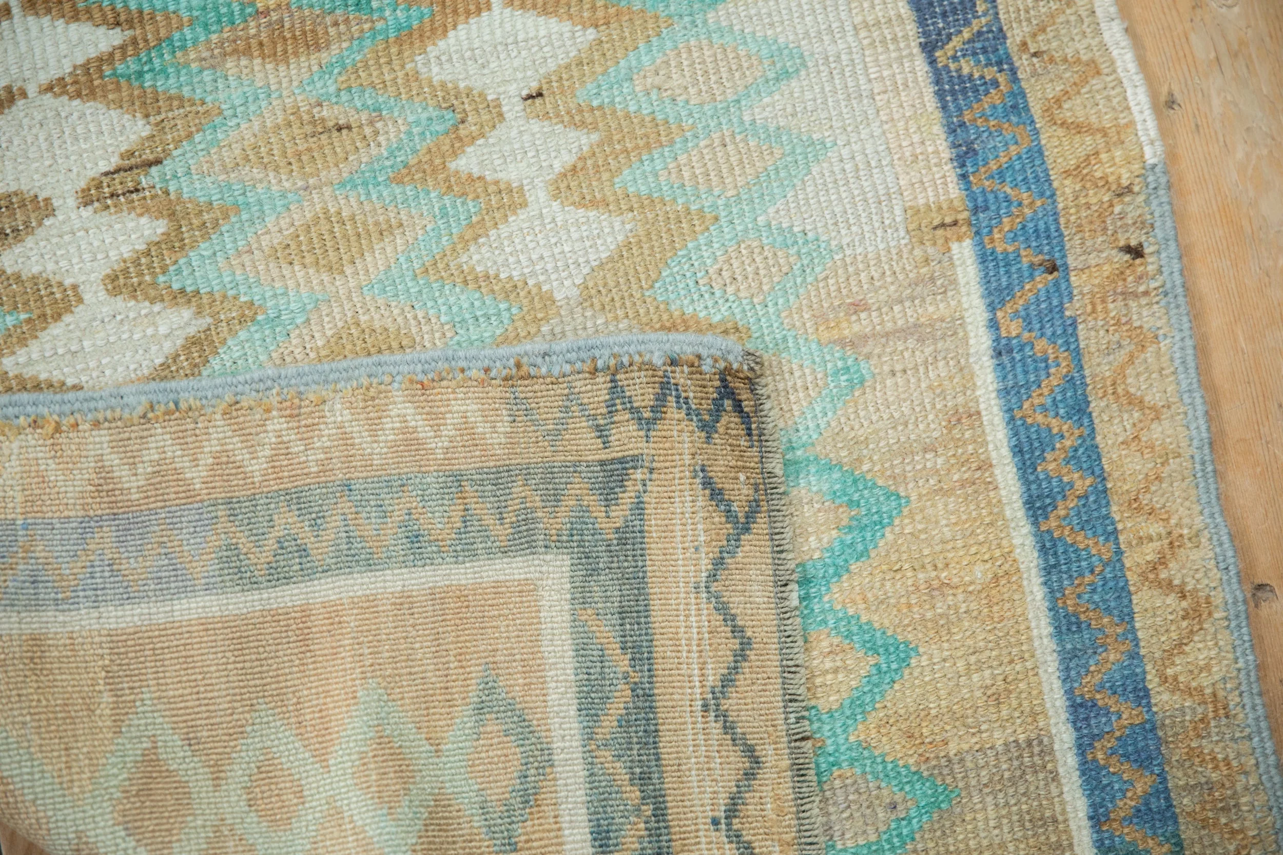 2.5x3.5 Vintage Distressed Oushak Rug - Image 10