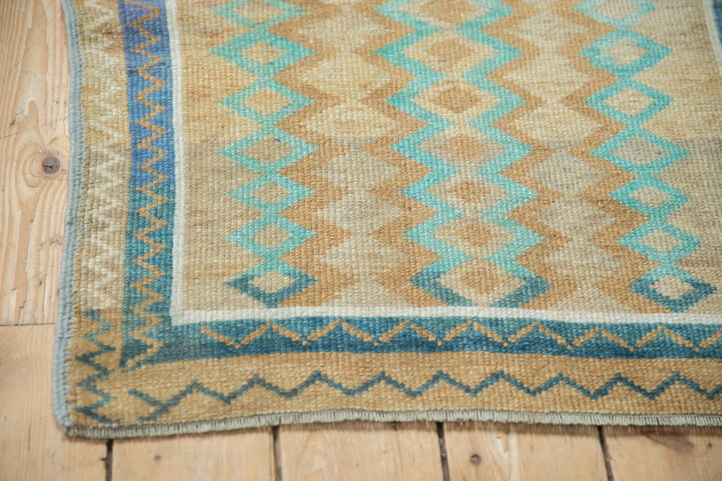 2.5x3.5 Vintage Distressed Oushak Rug - Image 8