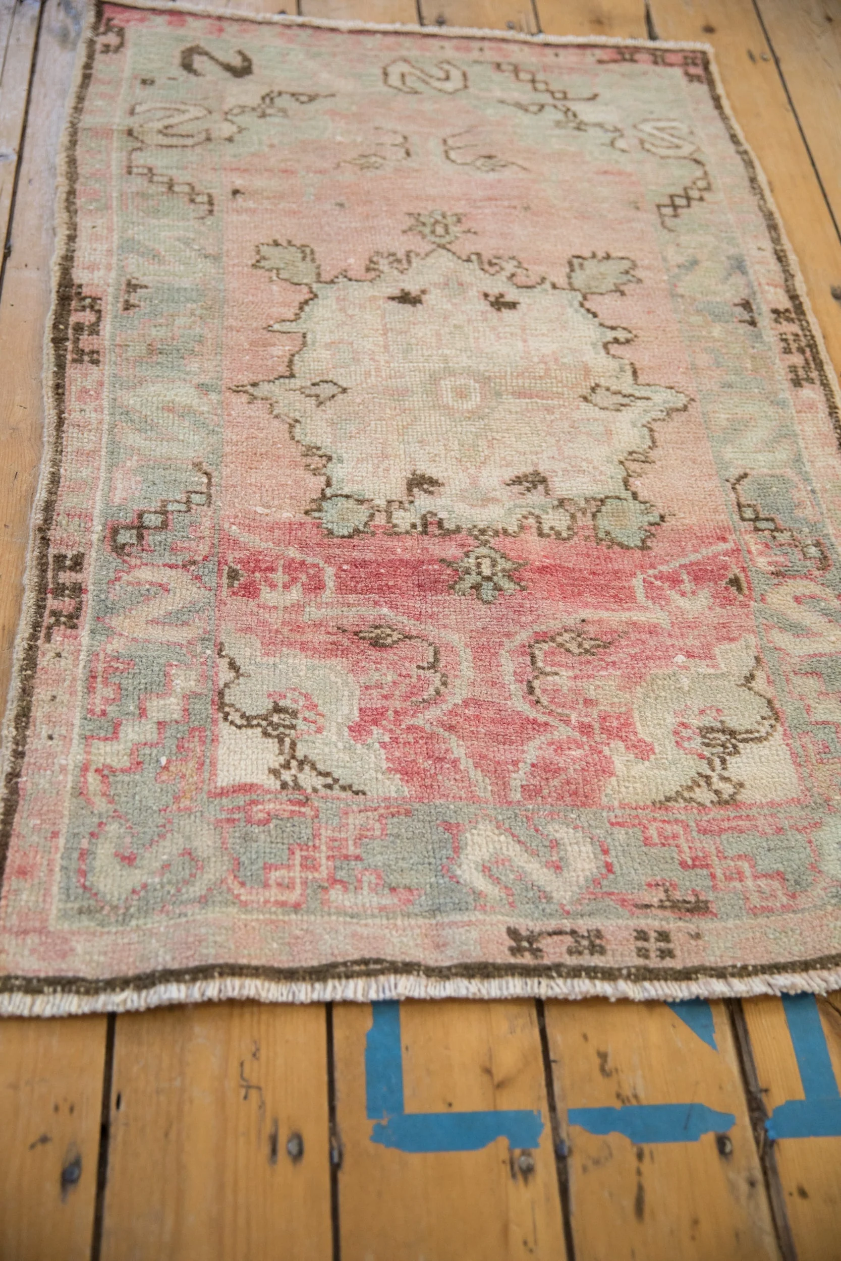 2.5x3.5 Vintage Distressed Oushak Rug - Image 5