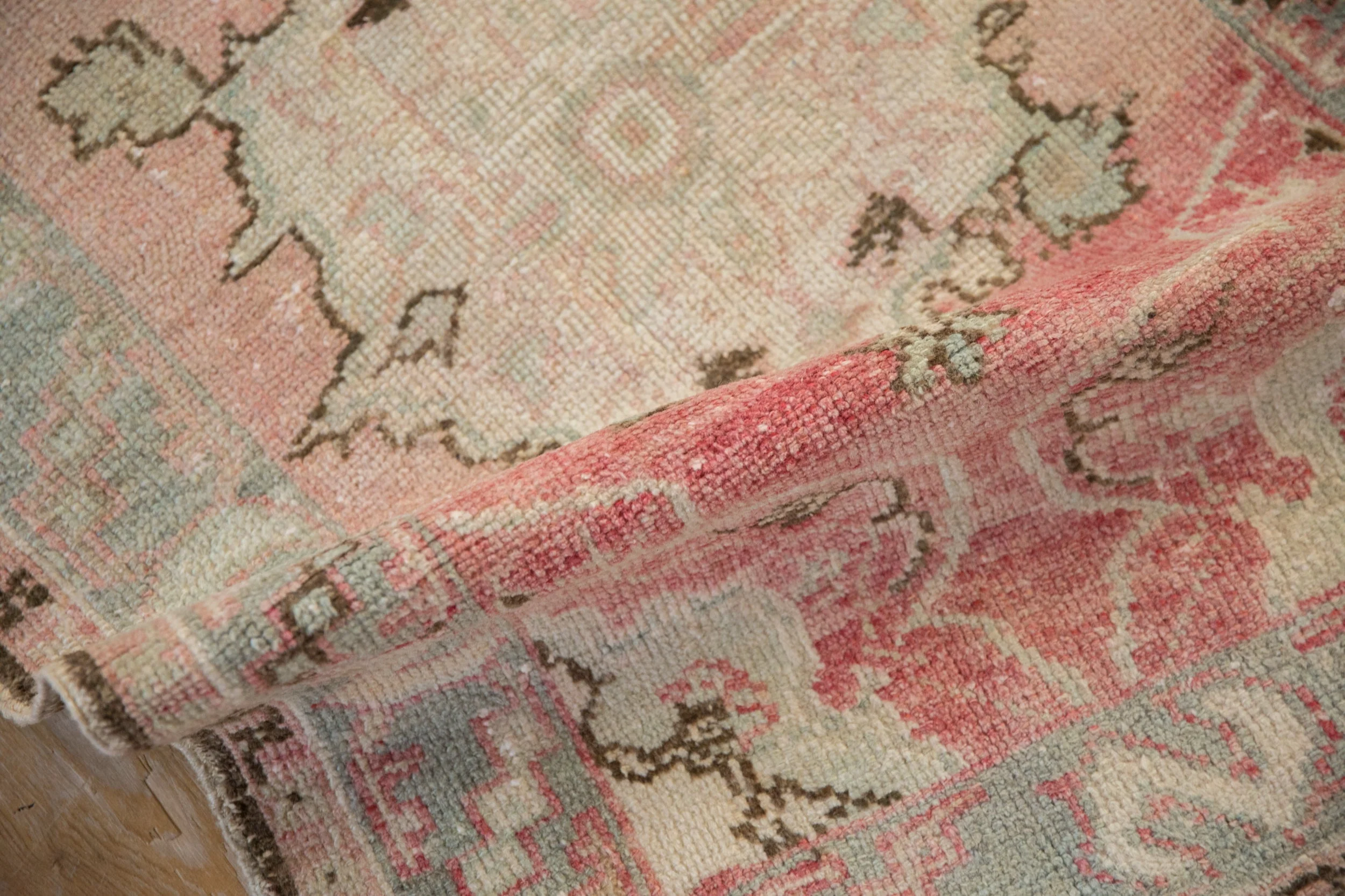 2.5x3.5 Vintage Distressed Oushak Rug - Image 7
