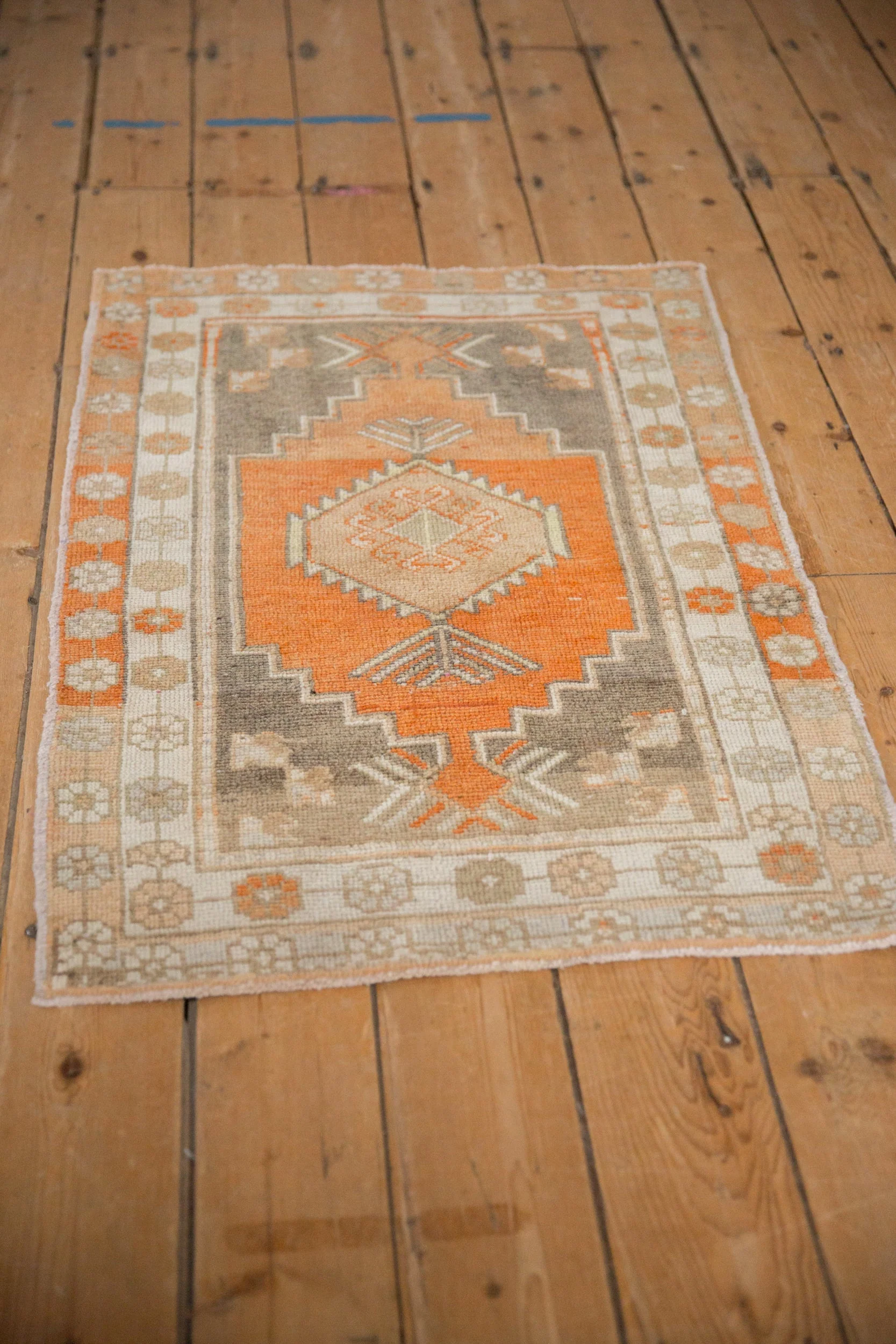 2.5x3.5 Vintage Distressed Oushak Rug - Image 8