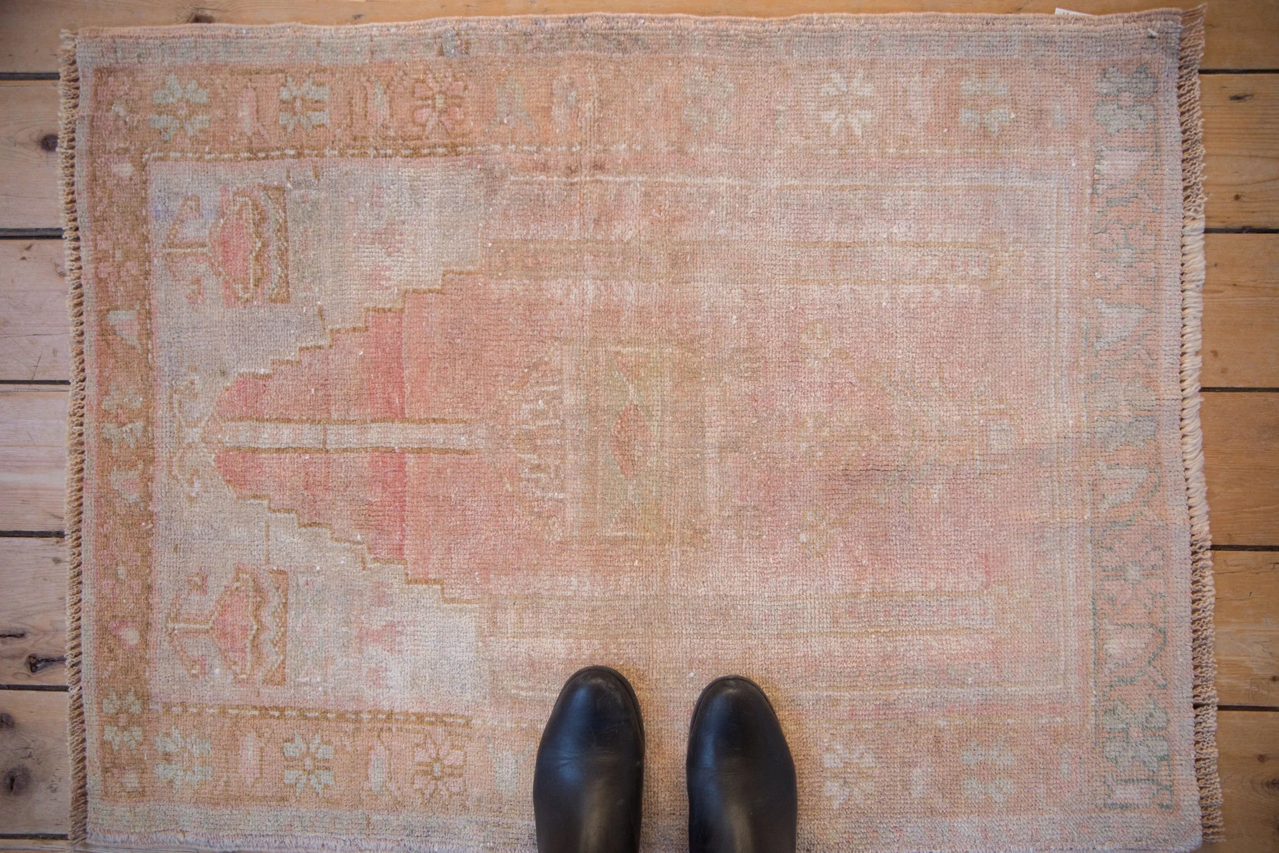 2.5x3.5 Vintage Distressed Oushak Rug - Image 2