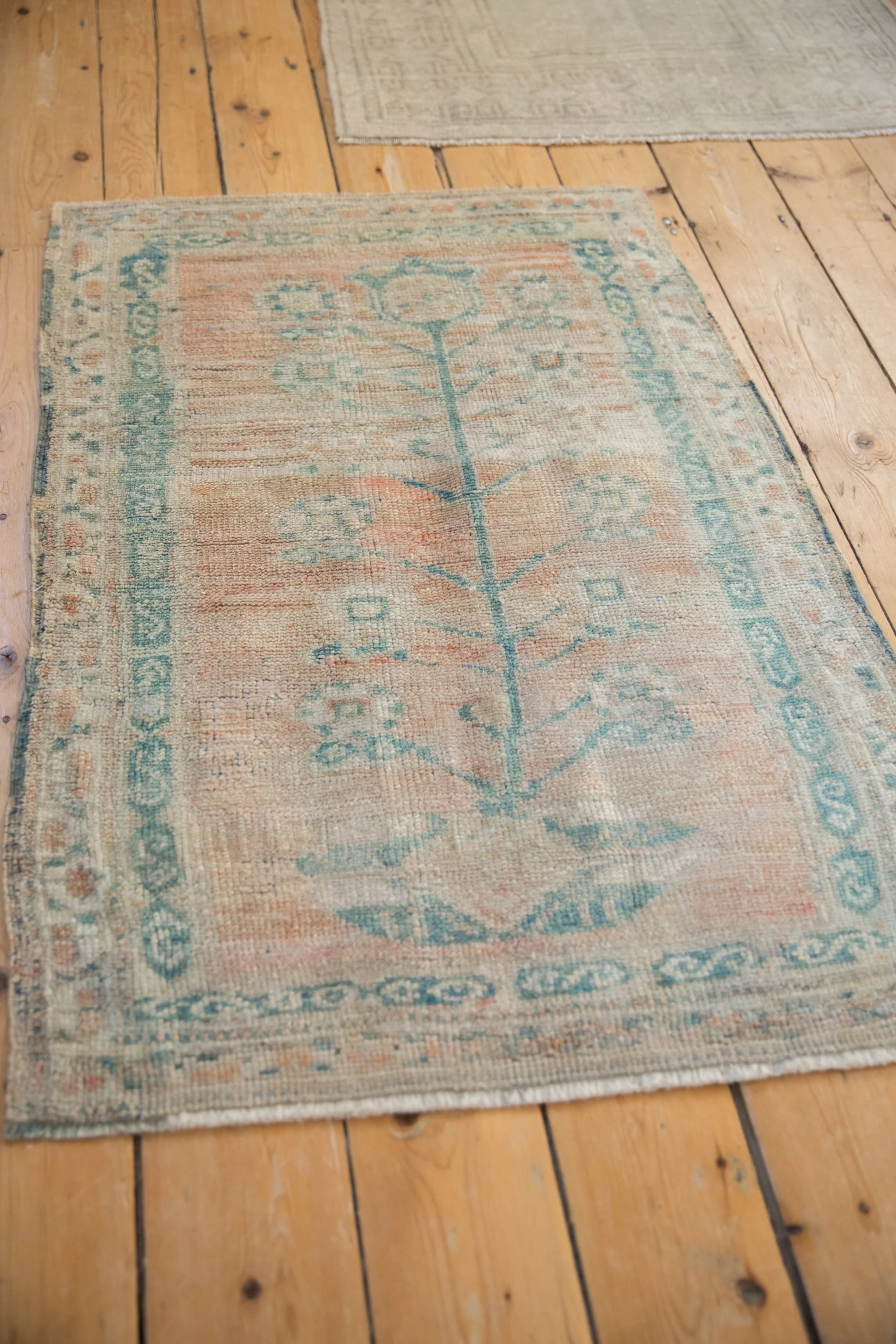 2.5x3.5 Vintage Distressed Oushak Rug - Image 5