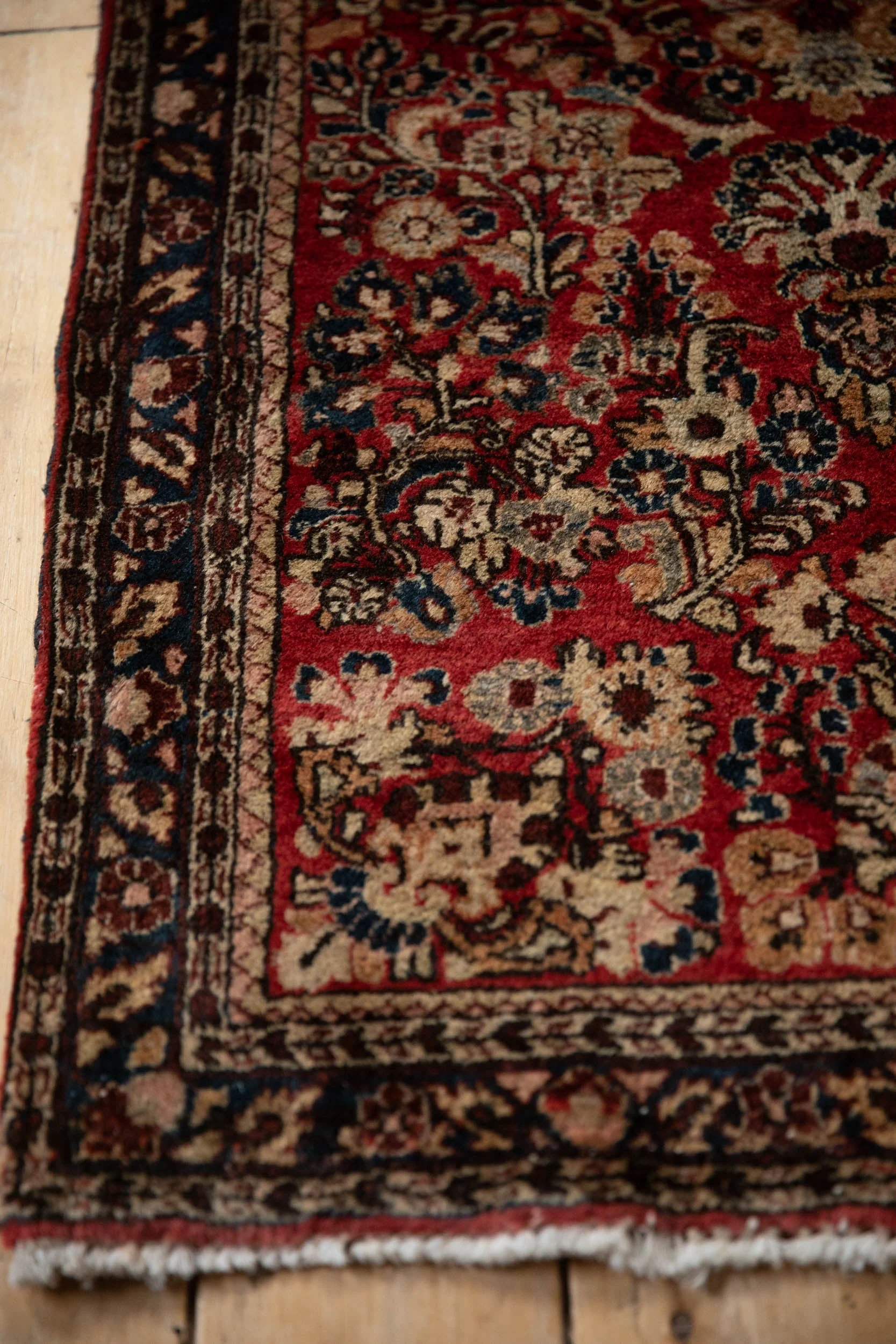 2.5x3.5 Vintage German Sarouk Rug - Image 7