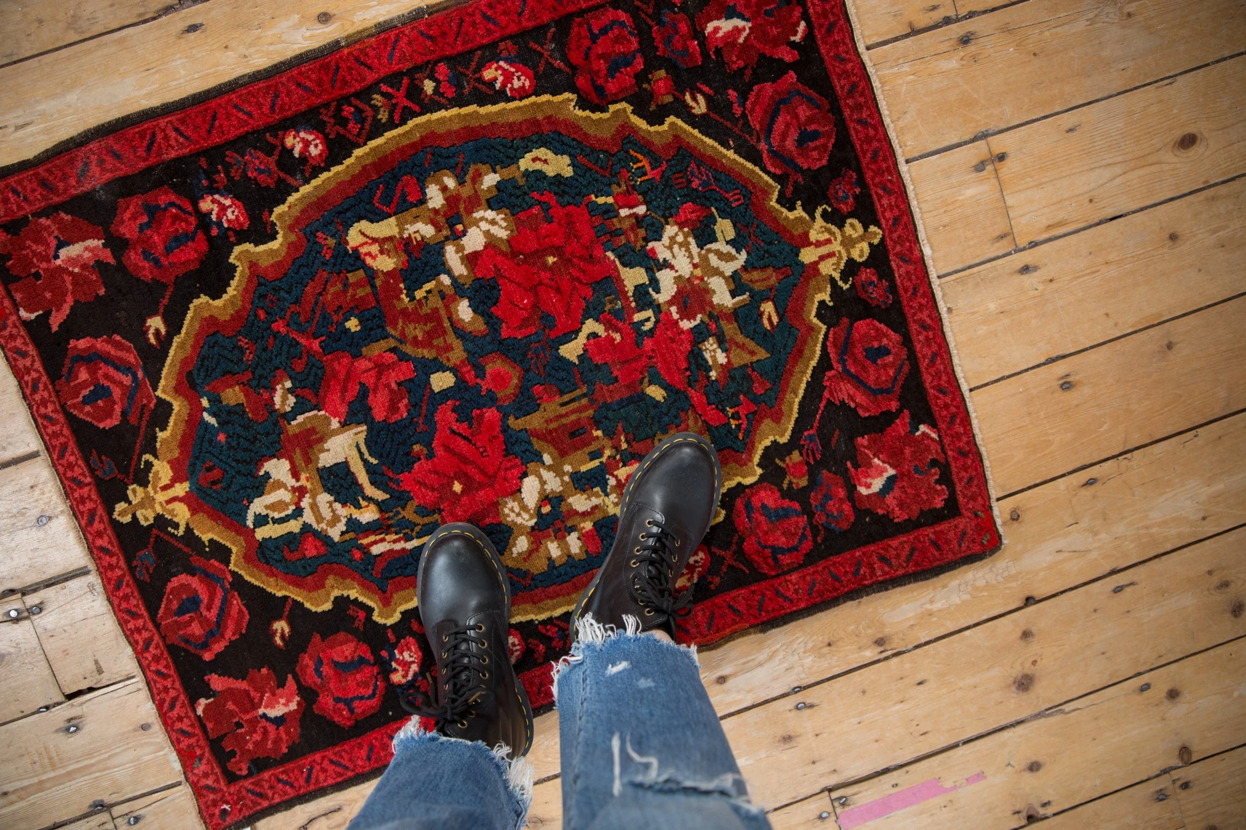 2.5x3.5 Vintage Karabagh Rug - Image 2