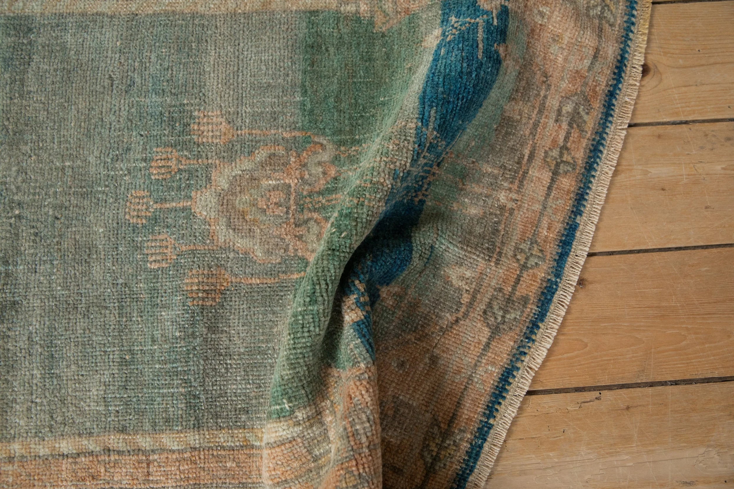 2.5x3.5 Vintage Oushak Rug - Image 7
