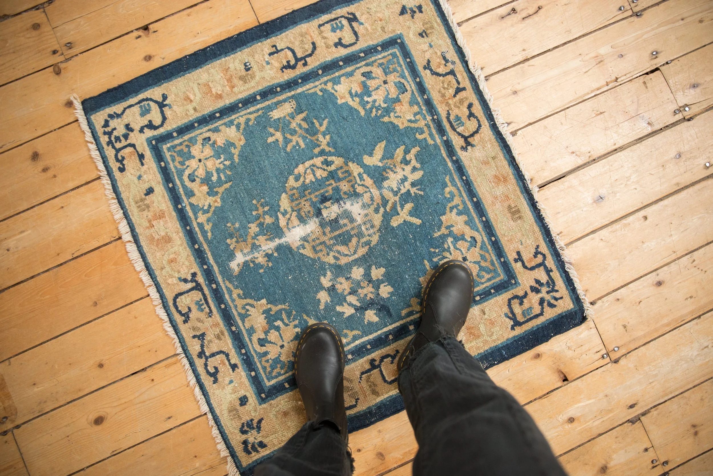 2.5x3 Antique Peking Square Rug - Image 2