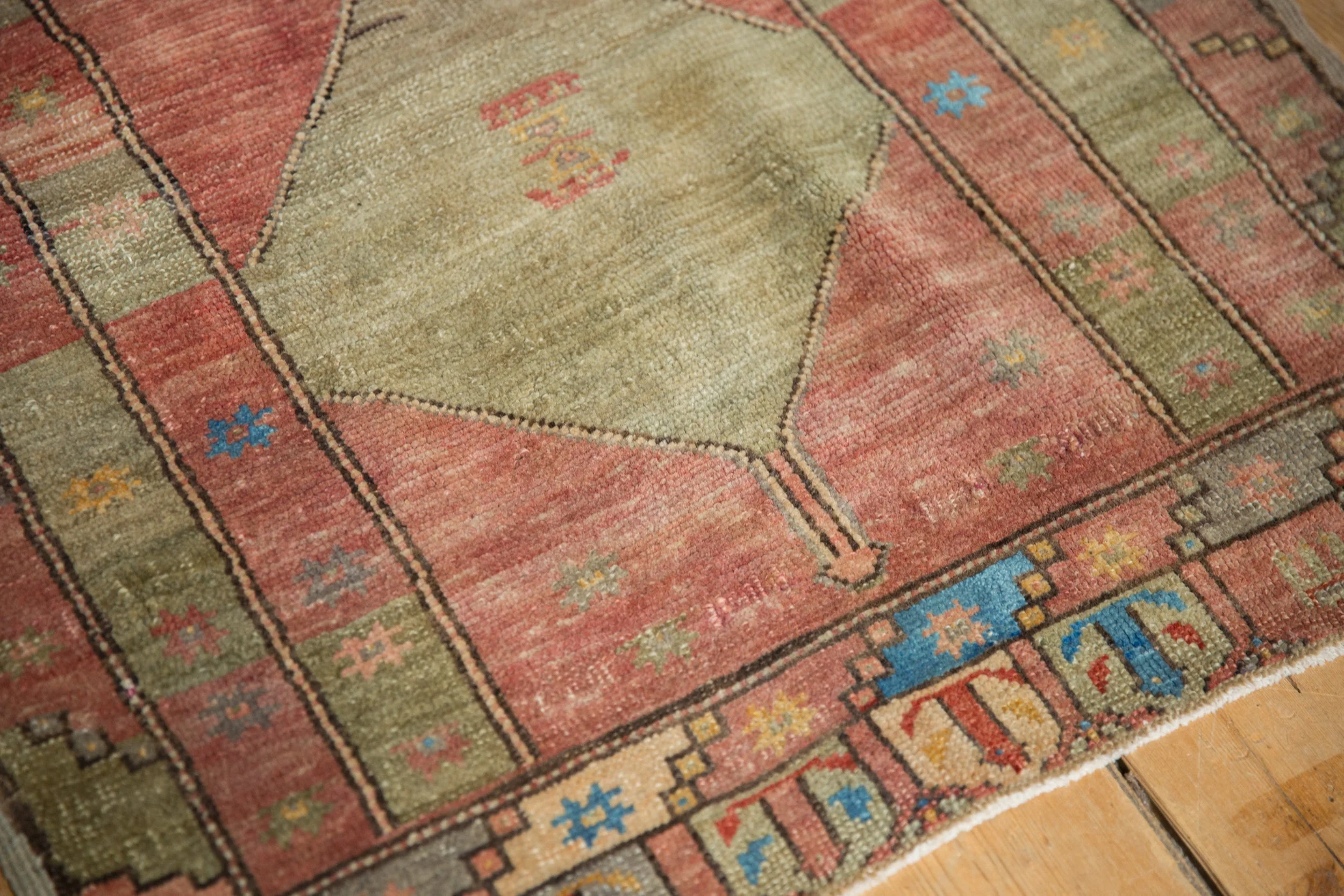 2.5x3 Vintage Distressed Oushak Square Rug - Image 7