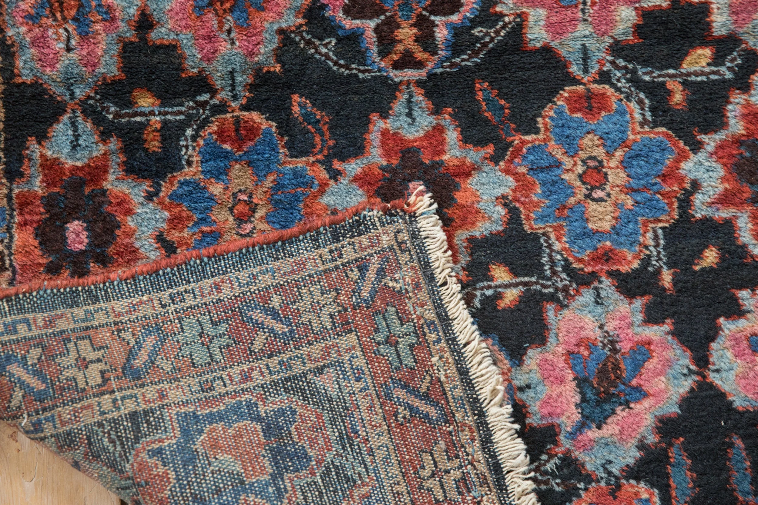 2.5x4.5 Vintage Bibikabad Rug - Image 10