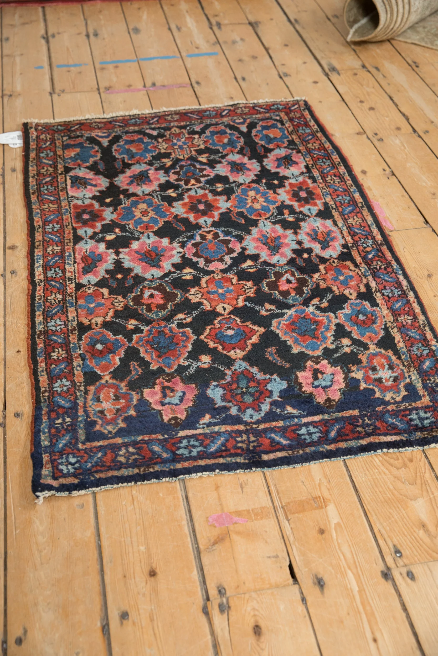 2.5x4.5 Vintage Bibikabad Rug - Image 5