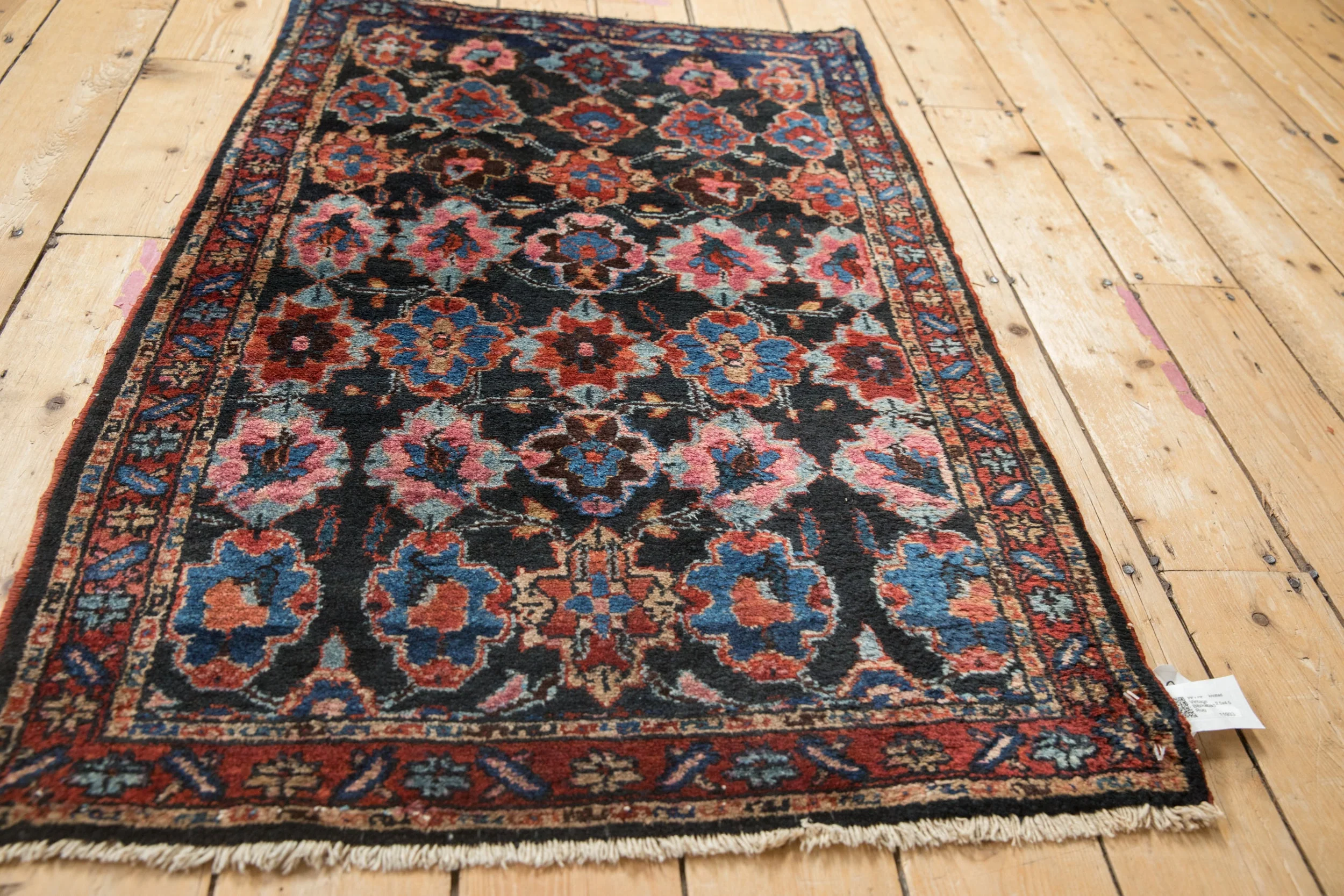 2.5x4.5 Vintage Bibikabad Rug - Image 7