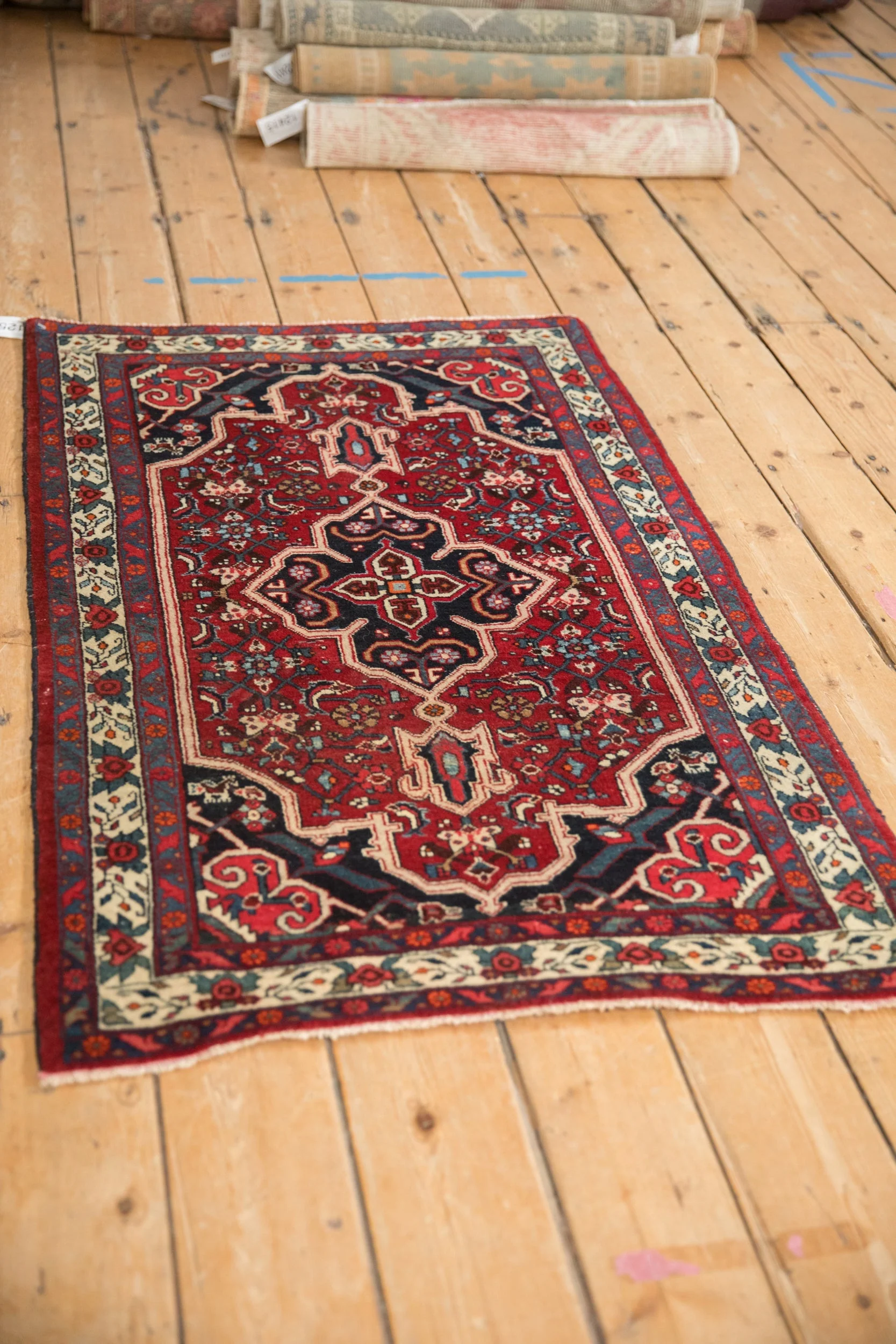 2.5x4.5 Vintage Bijar Rug - Image 4