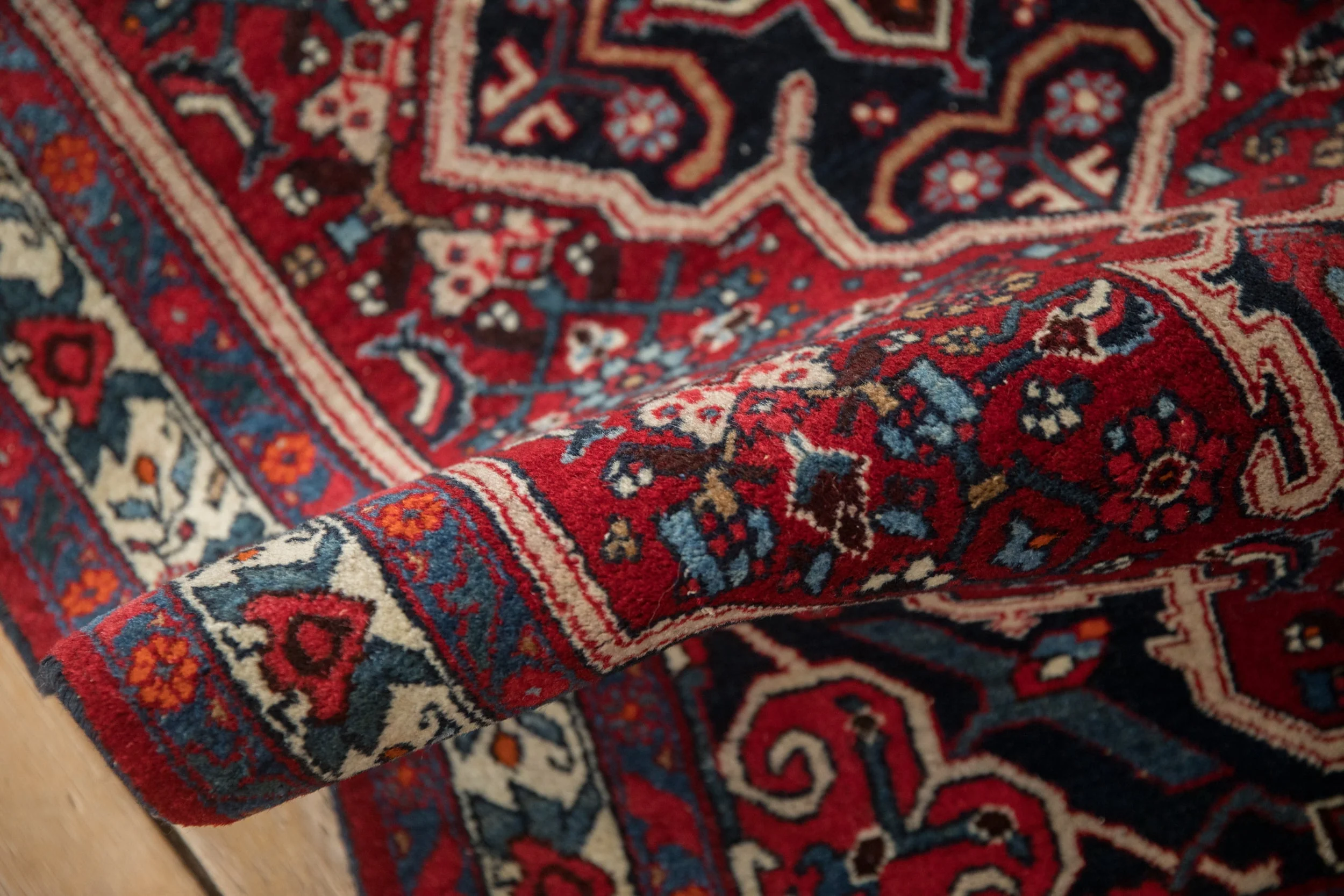 2.5x4.5 Vintage Bijar Rug - Image 9