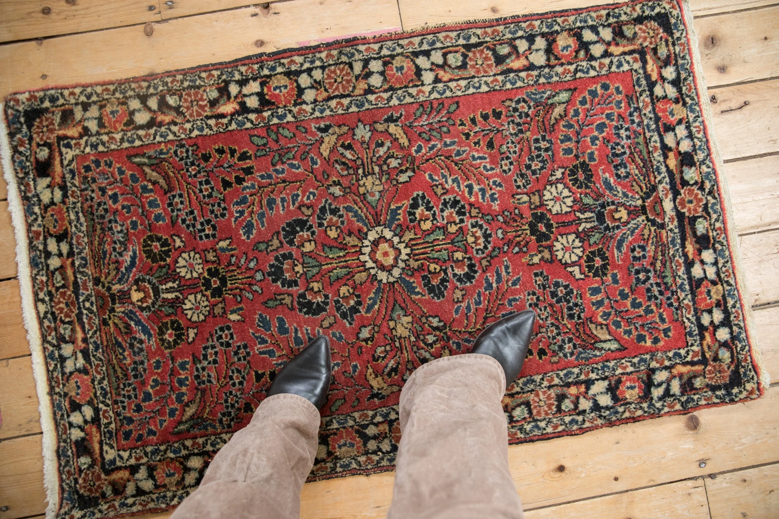 2.5x4.5 Vintage Dargezine Rug - Image 2