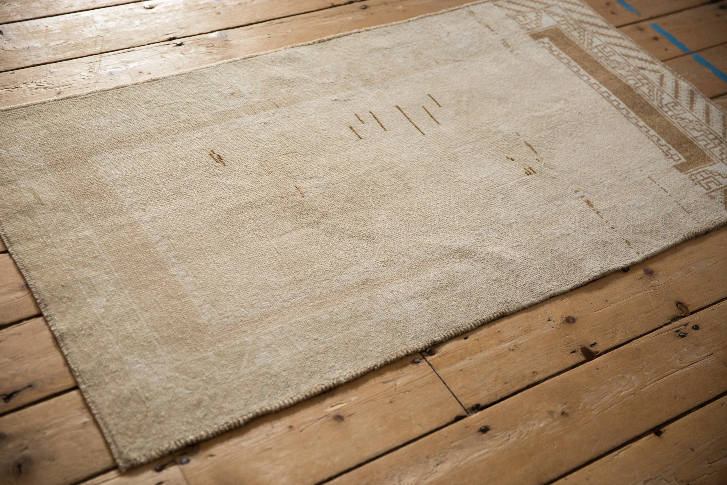 2.5x4.5 Vintage Distressed Malatya Rug - Image 6