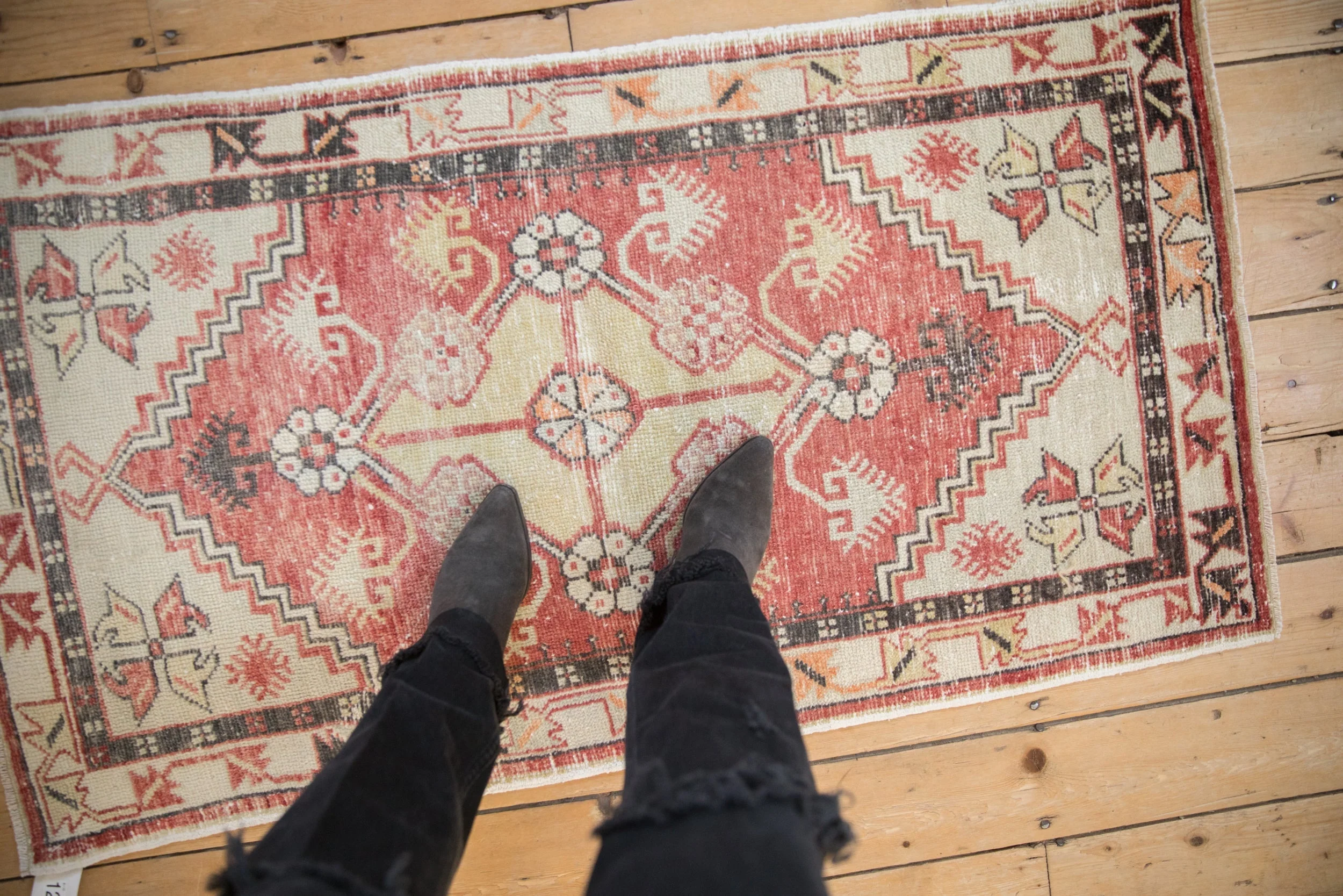 2.5x4.5 Vintage Distressed Oushak Rug - Image 2
