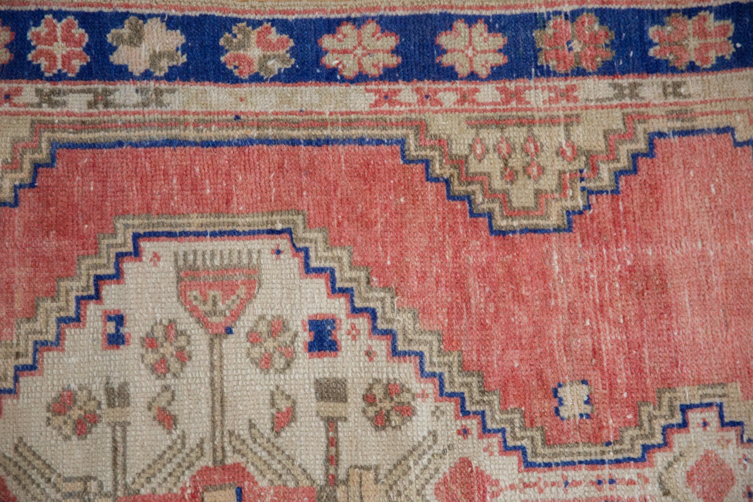 2.5x4.5 Vintage Distressed Oushak Rug - Image 3