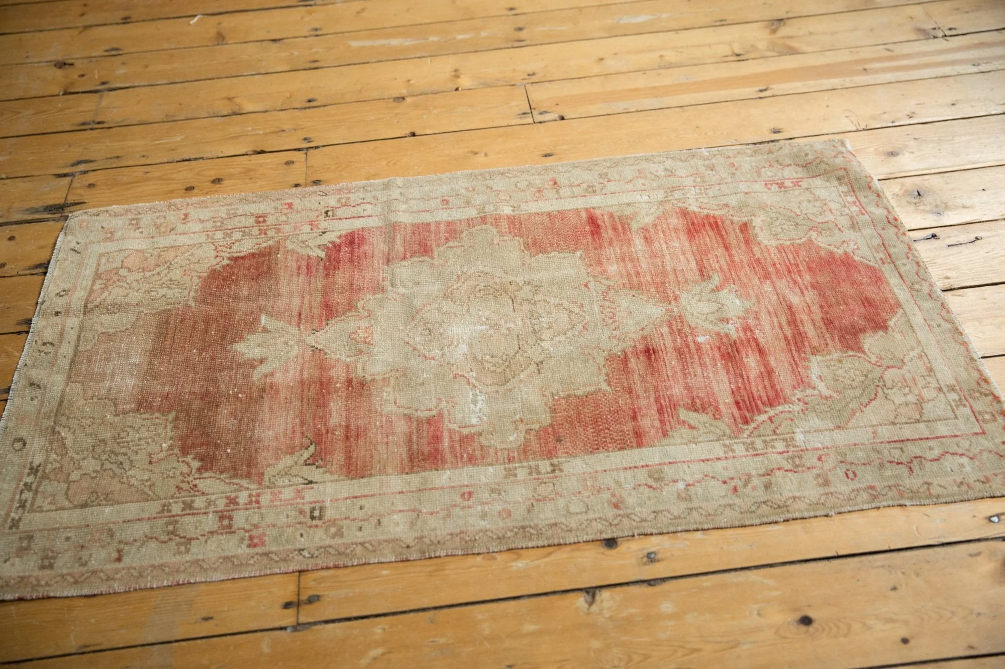 2.5x4.5 Vintage Distressed Oushak Rug - Image 10