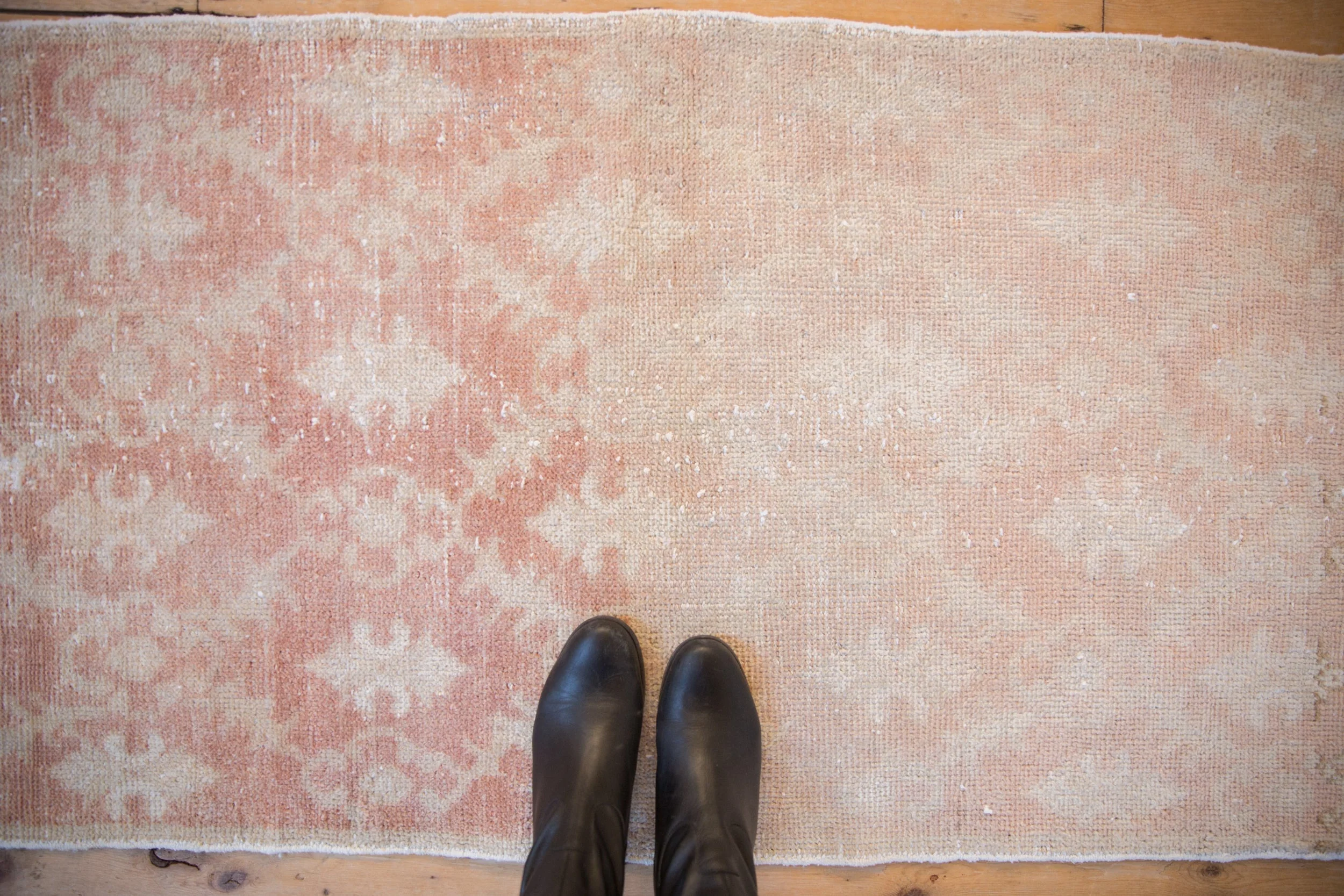 2.5x4.5 Vintage Distressed Oushak Rug - Image 2