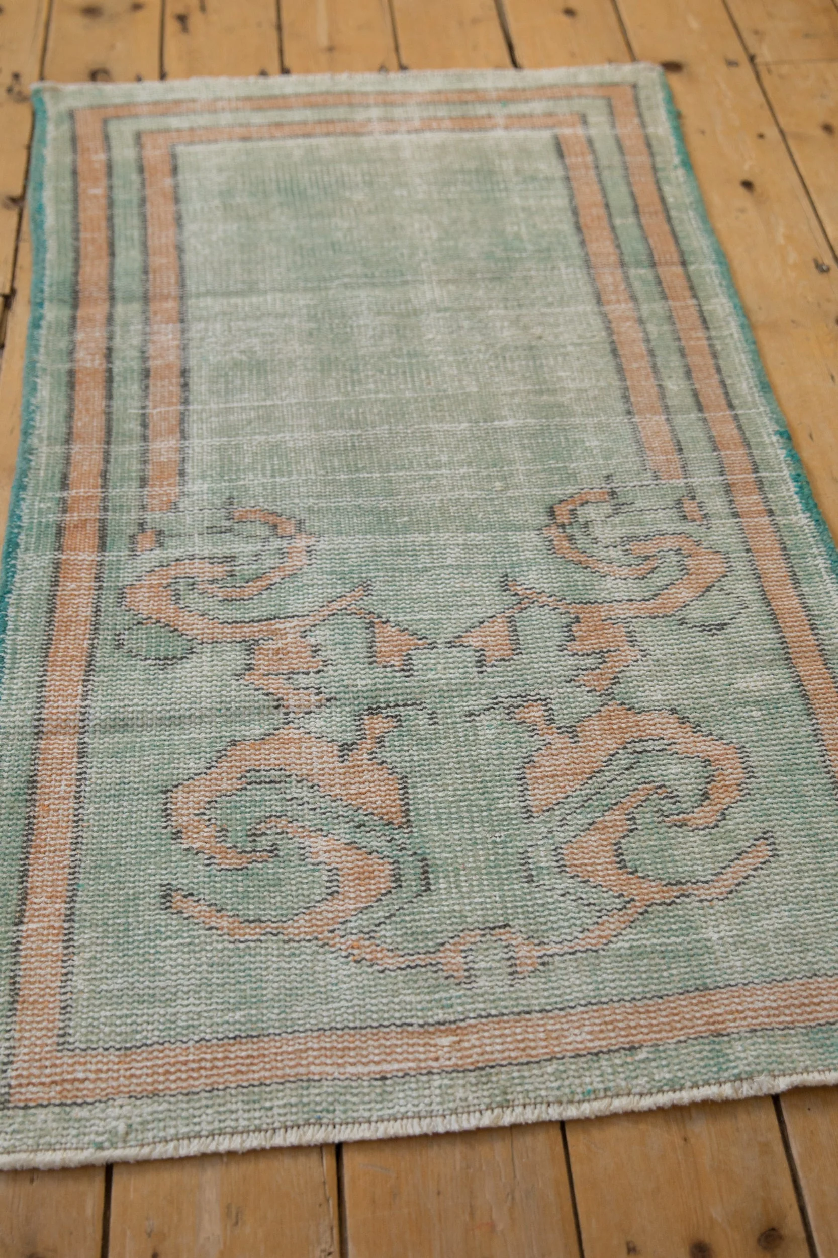 2.5x4.5 Vintage Distressed Oushak Rug - Image 6