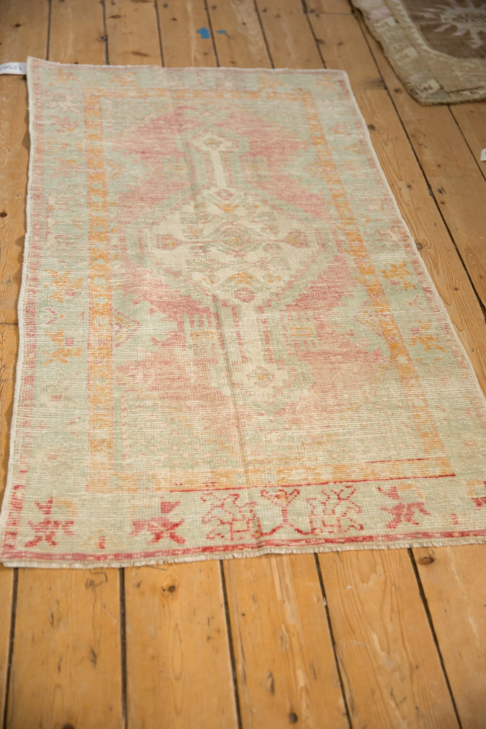 2.5x4.5 Vintage Distressed Oushak Rug - Image 5
