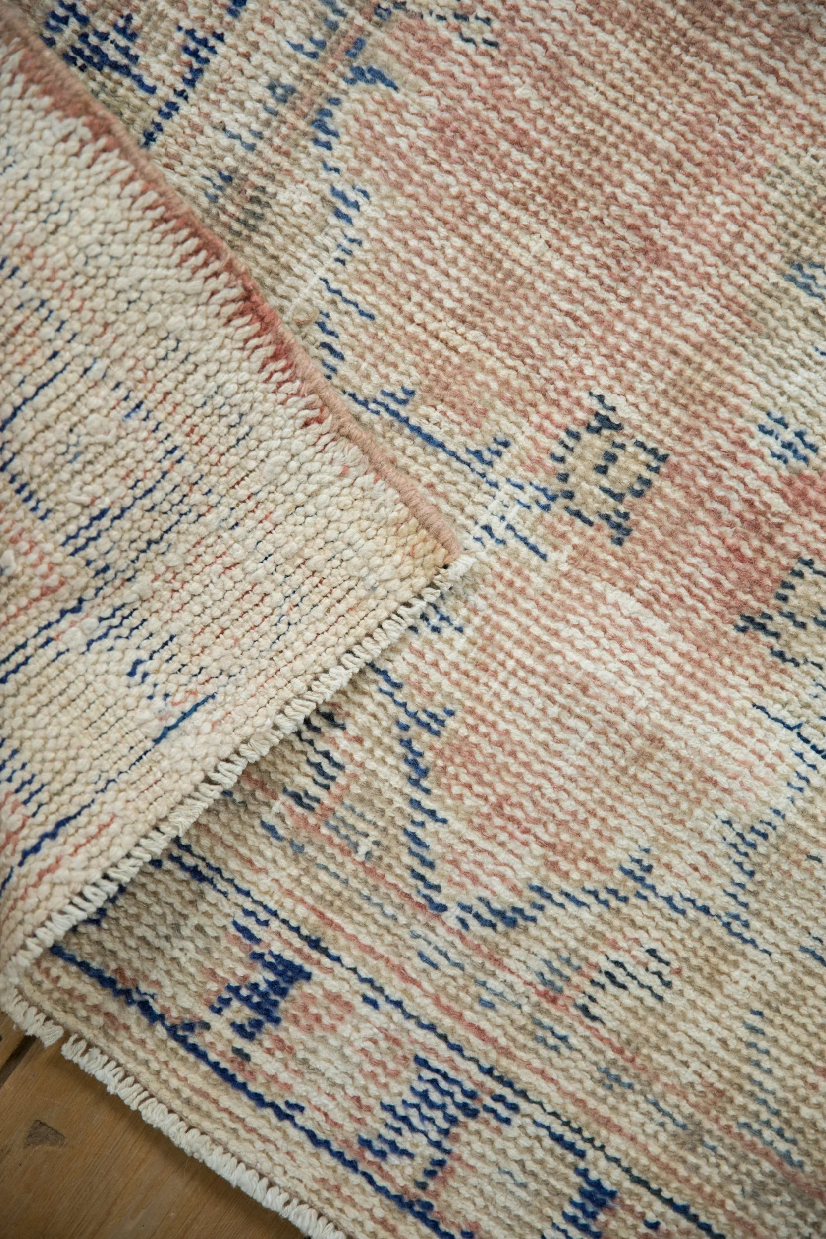 2.5x4.5 Vintage Distressed Oushak Rug - Image 10