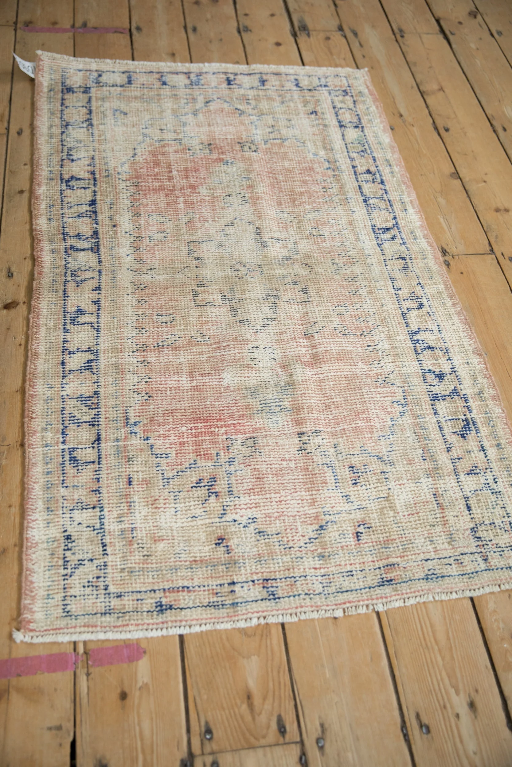 2.5x4.5 Vintage Distressed Oushak Rug - Image 4