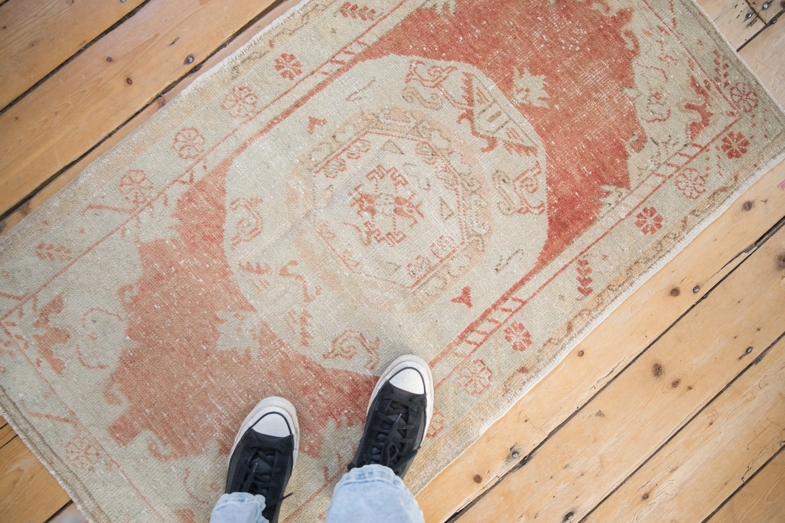 2.5x4.5 Vintage Distressed Oushak Rug - Image 2