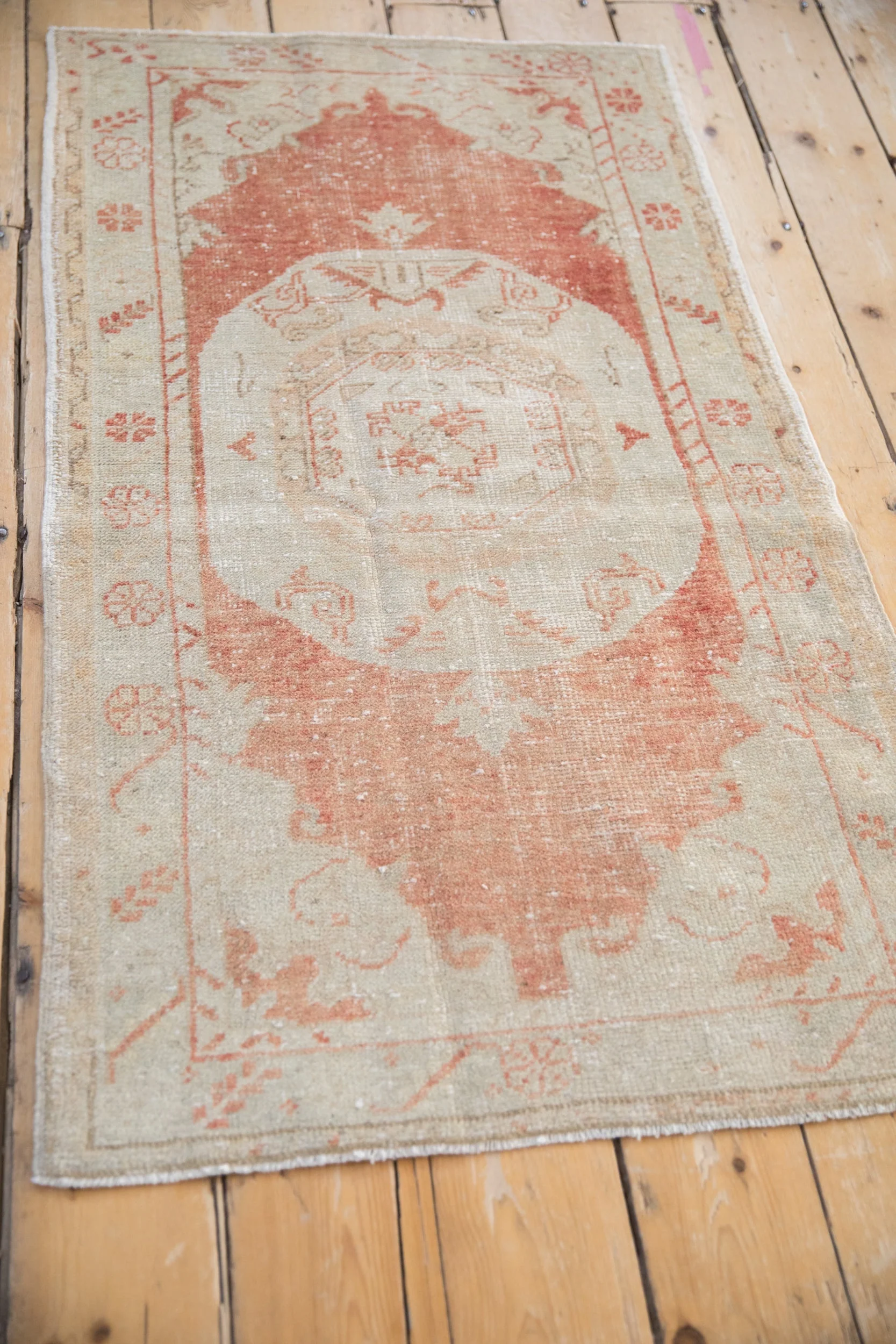 2.5x4.5 Vintage Distressed Oushak Rug - Image 5