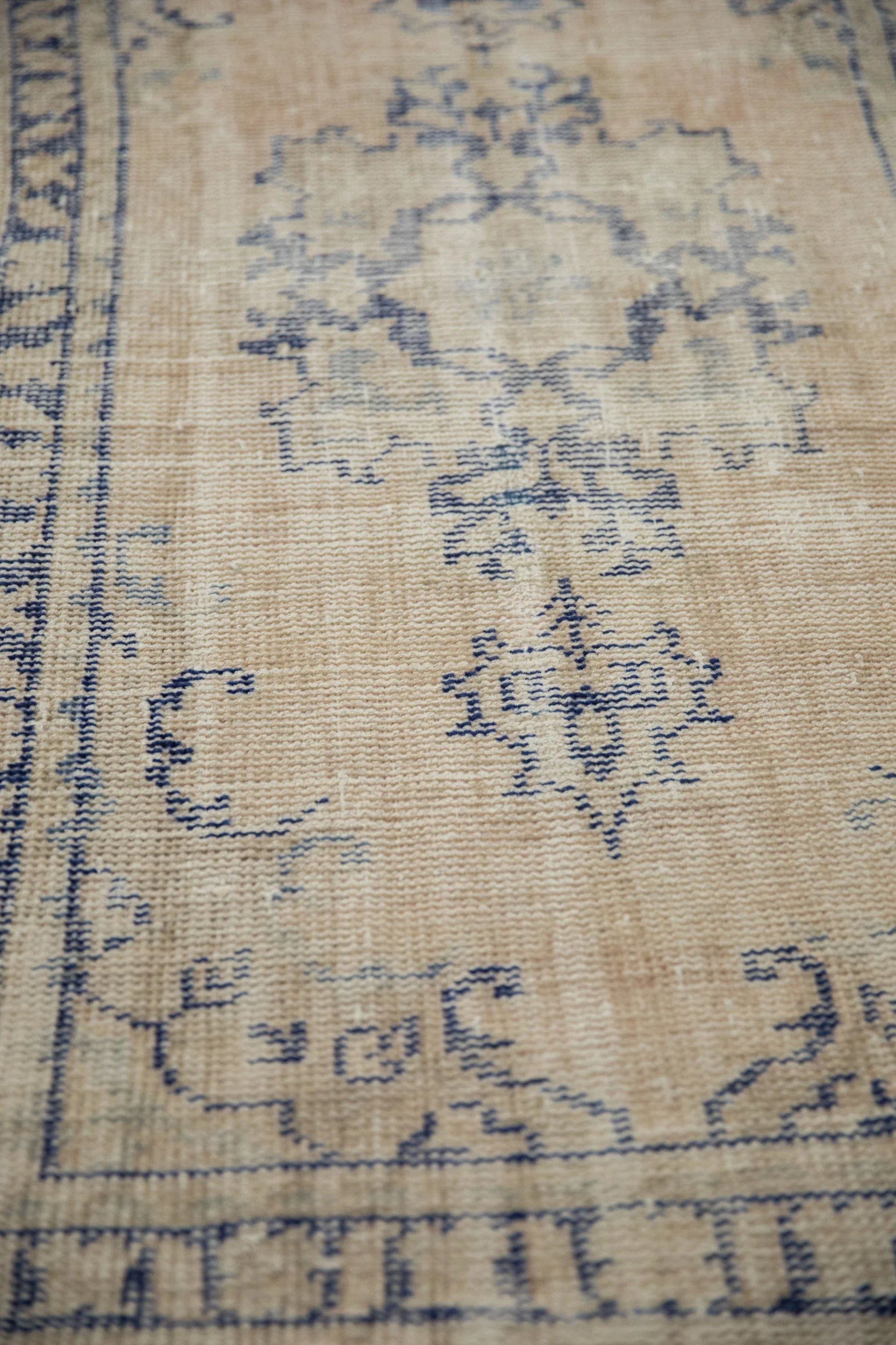 2.5x4.5 Vintage Distressed Oushak Rug - Image 7