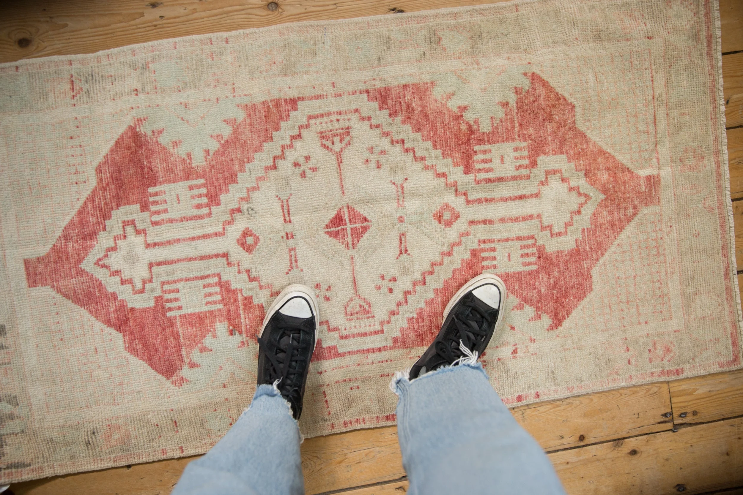 2.5x4.5 Vintage Distressed Oushak Rug - Image 2