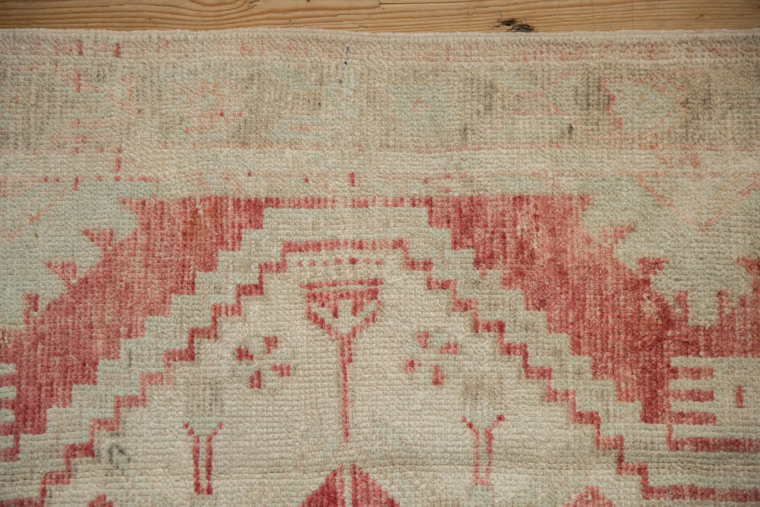 2.5x4.5 Vintage Distressed Oushak Rug - Image 3
