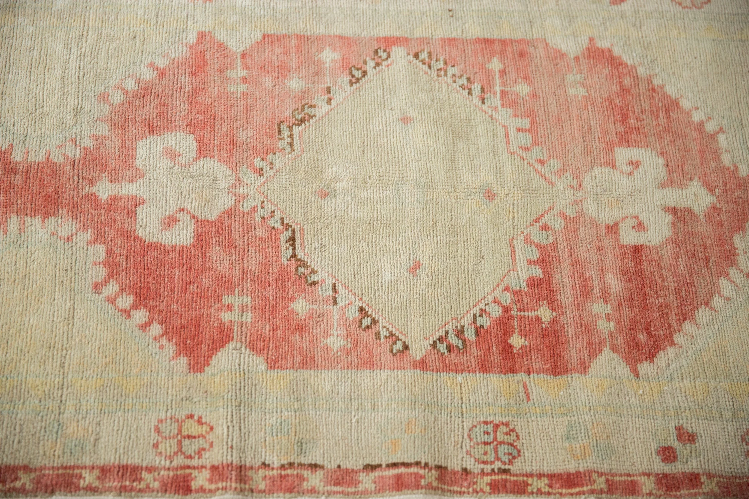 2.5x4.5 Vintage Distressed Oushak Rug - Image 6