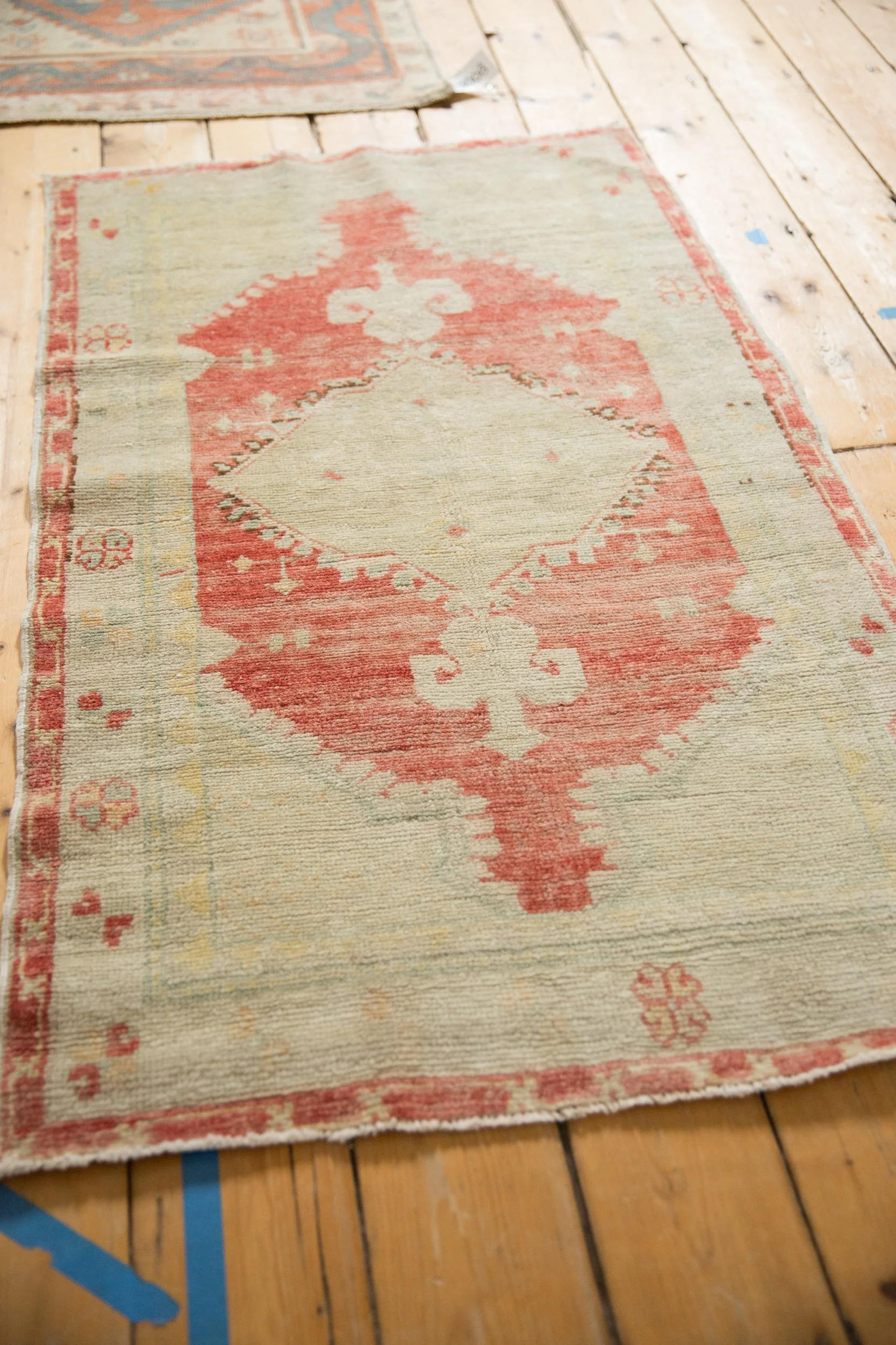 2.5x4.5 Vintage Distressed Oushak Rug - Image 7