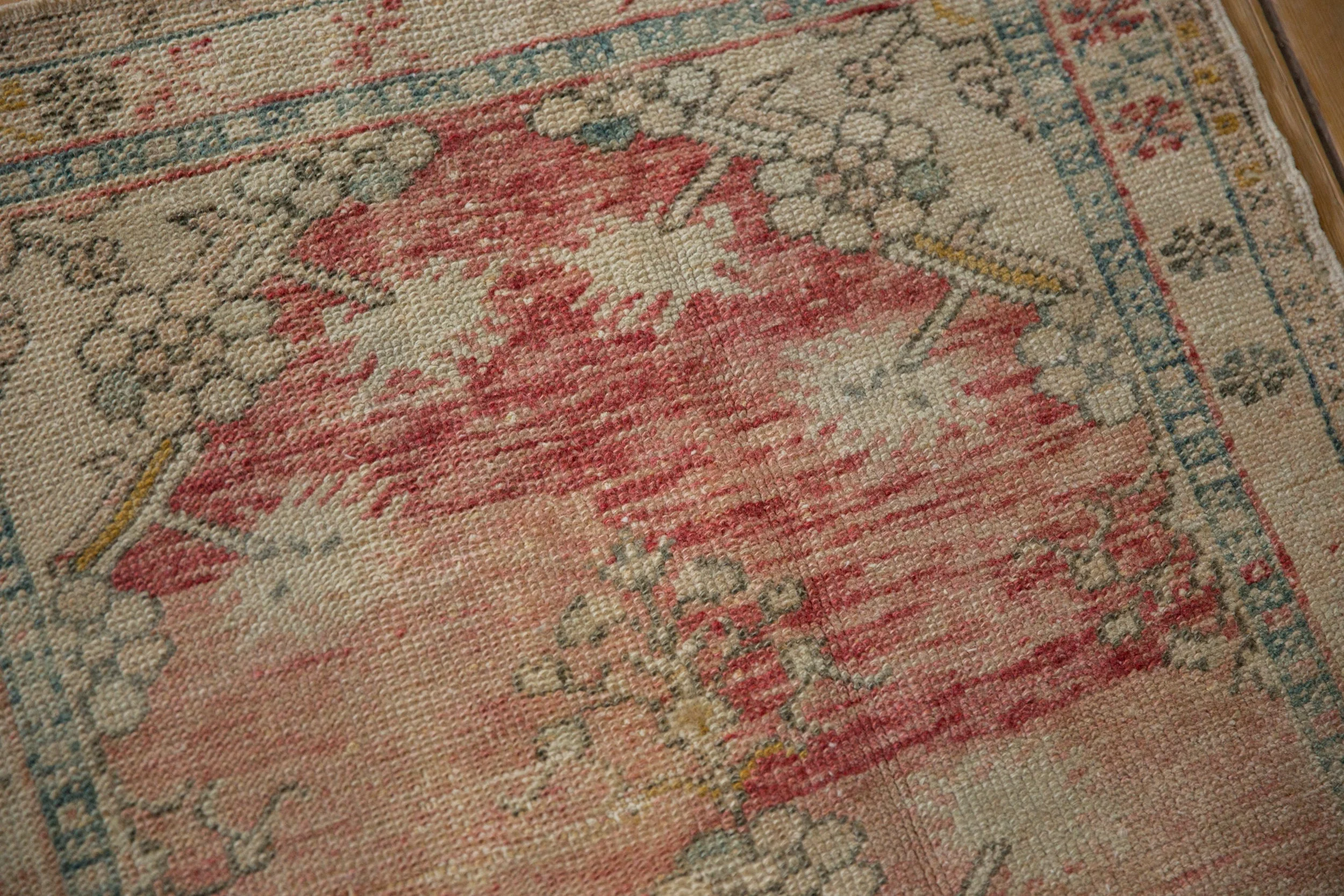 2.5x4.5 Vintage Distressed Oushak Rug - Image 10
