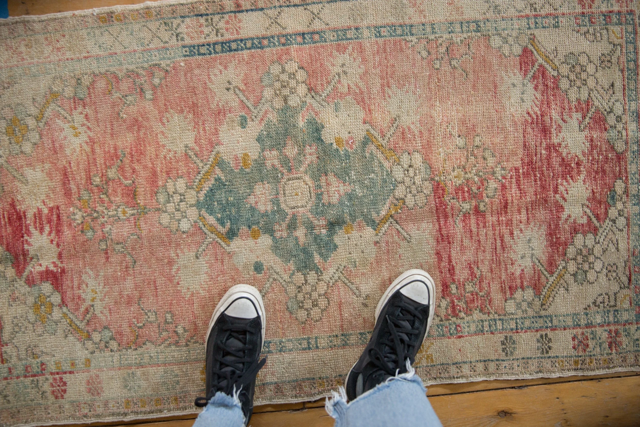 2.5x4.5 Vintage Distressed Oushak Rug - Image 2