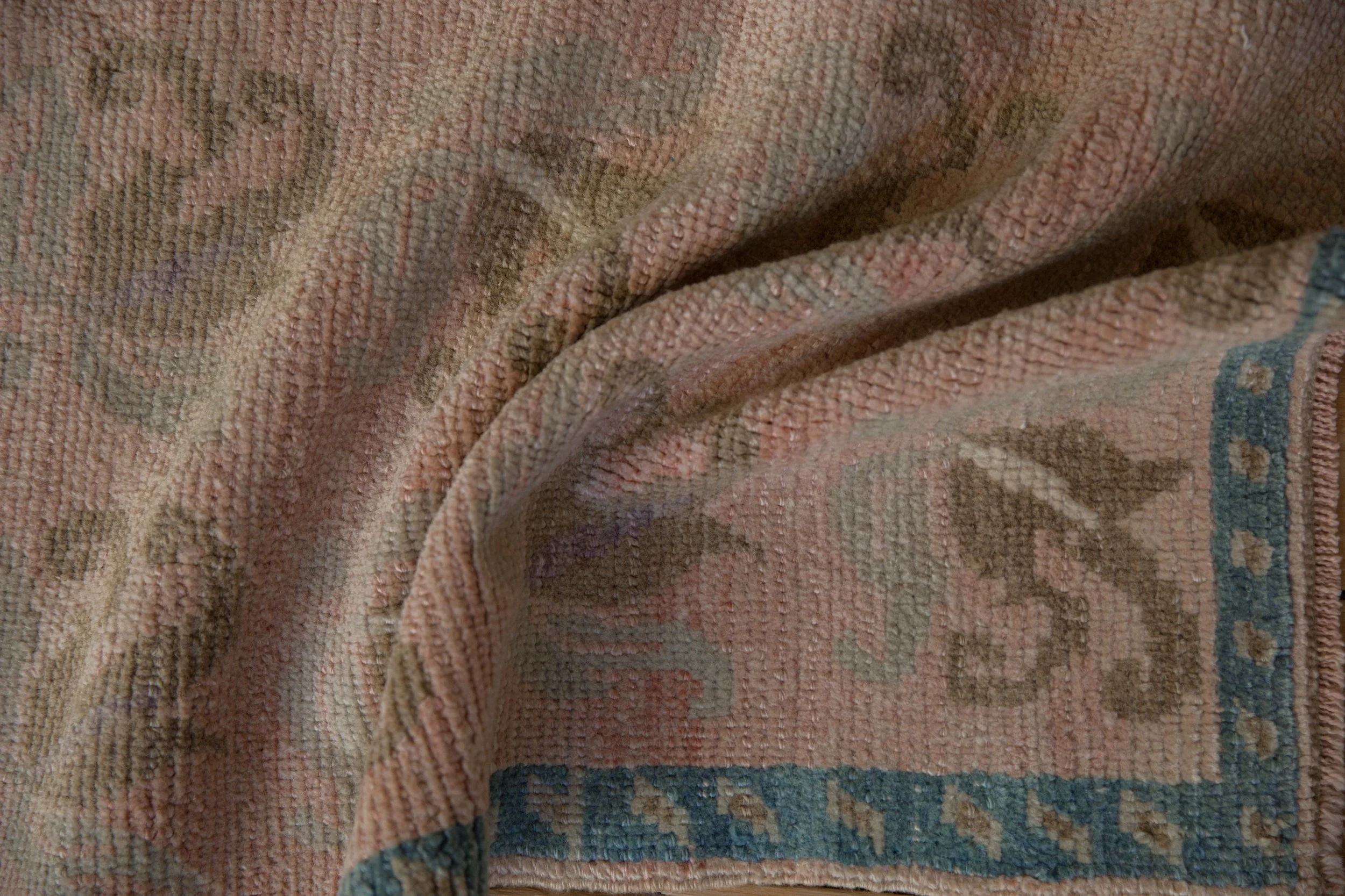 2.5x4.5 Vintage Distressed Oushak Rug - Image 7