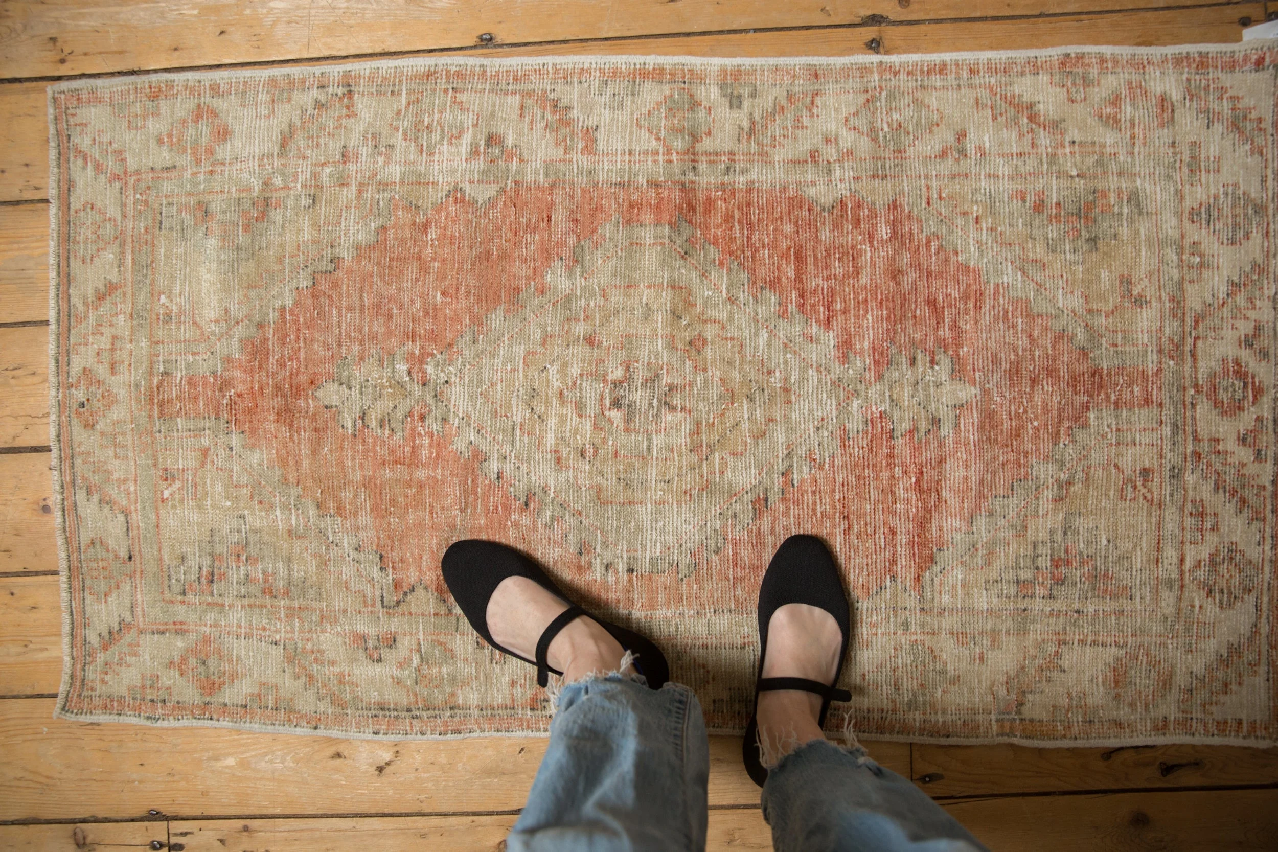 2.5x4.5 Vintage Distressed Oushak Rug - Image 2