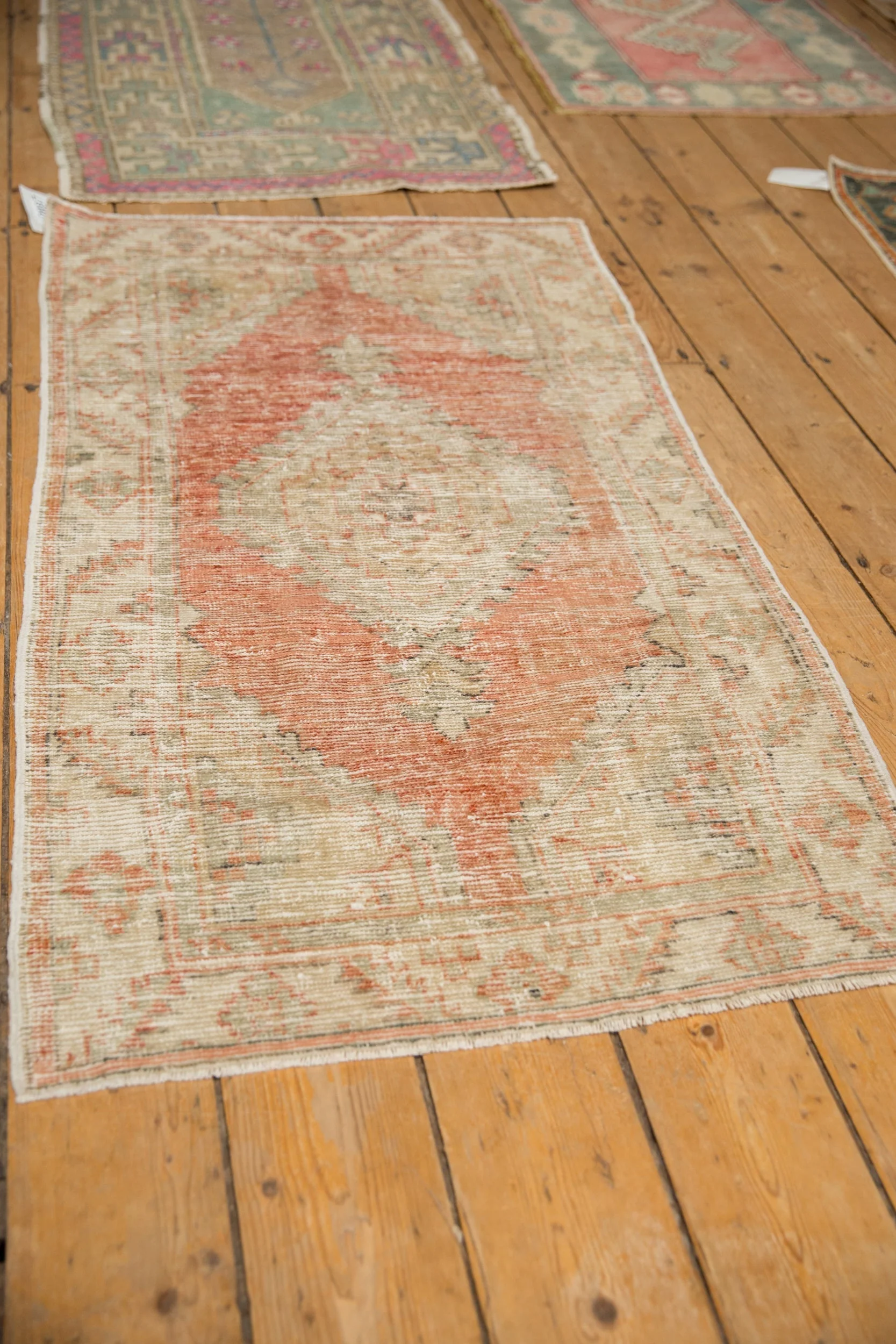2.5x4.5 Vintage Distressed Oushak Rug - Image 4