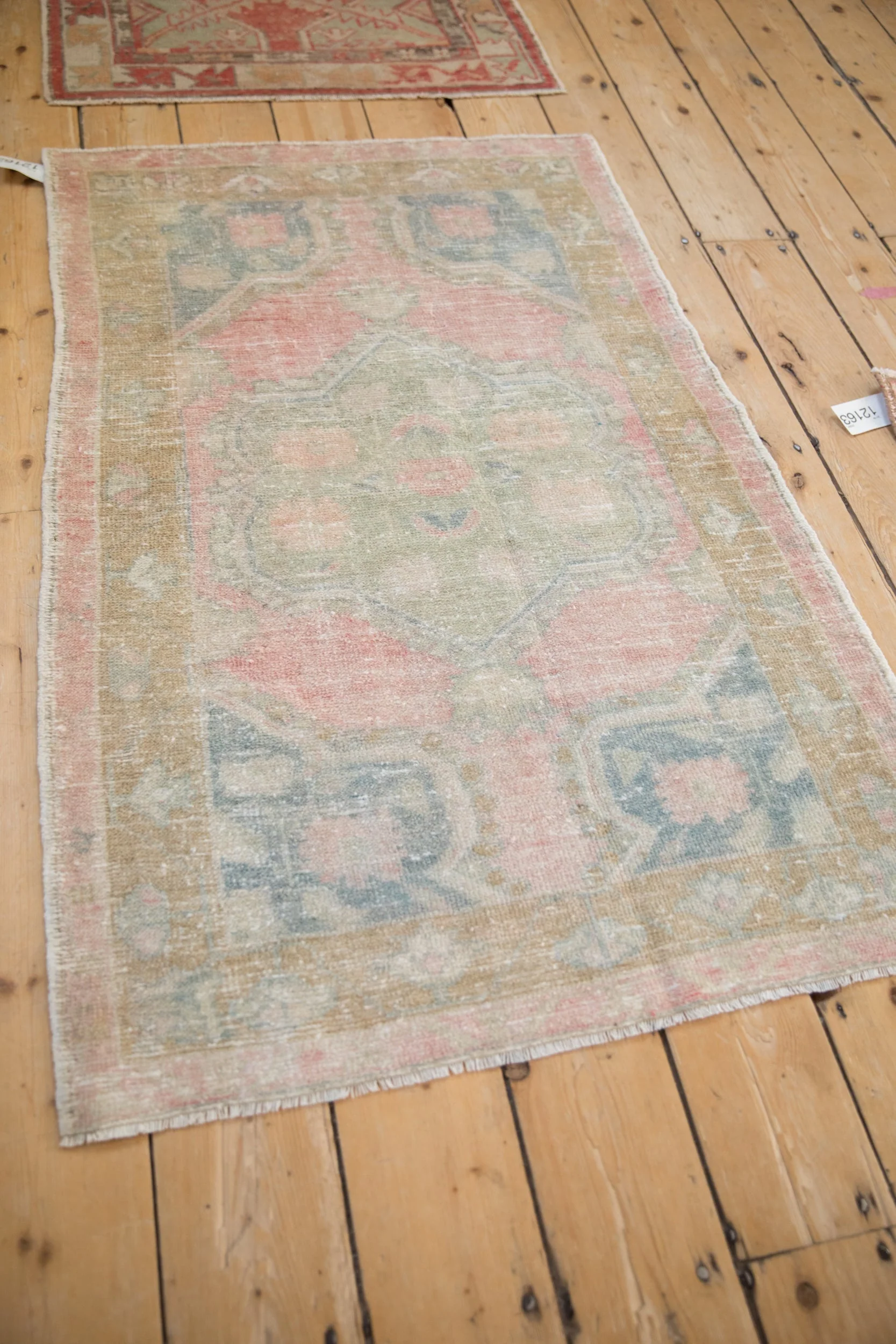 2.5x4.5 Vintage Distressed Oushak Rug - Image 6