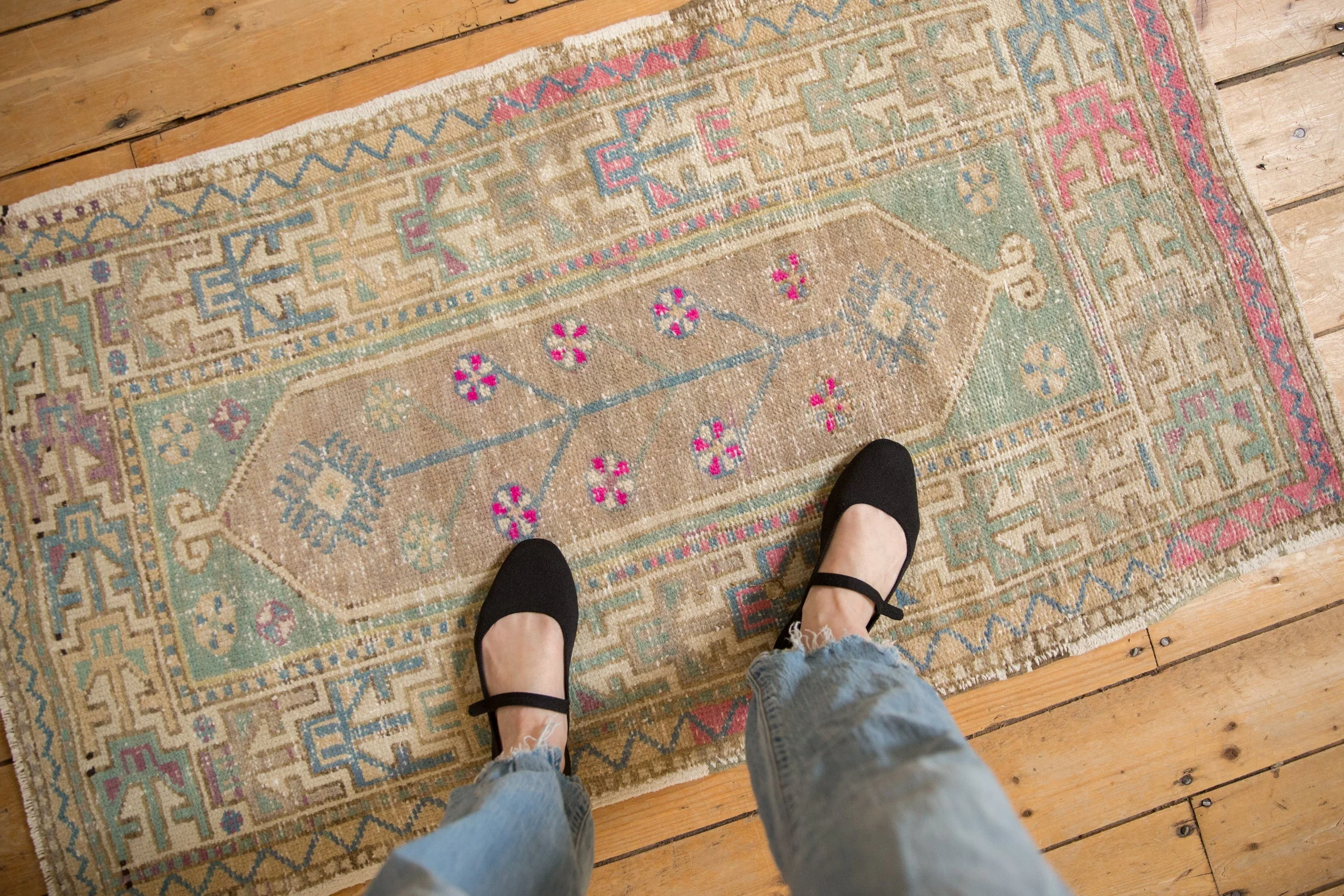 2.5x4.5 Vintage Distressed Oushak Rug - Image 2
