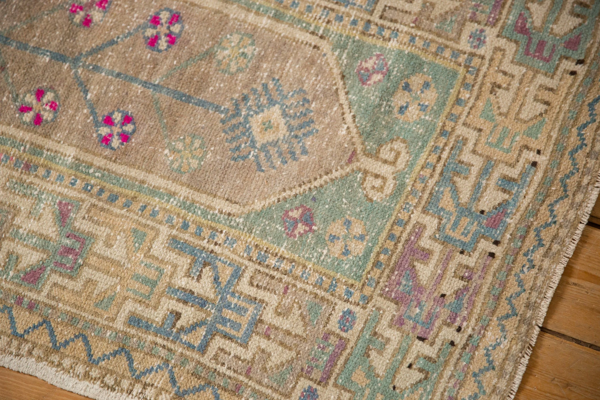 2.5x4.5 Vintage Distressed Oushak Rug - Image 7